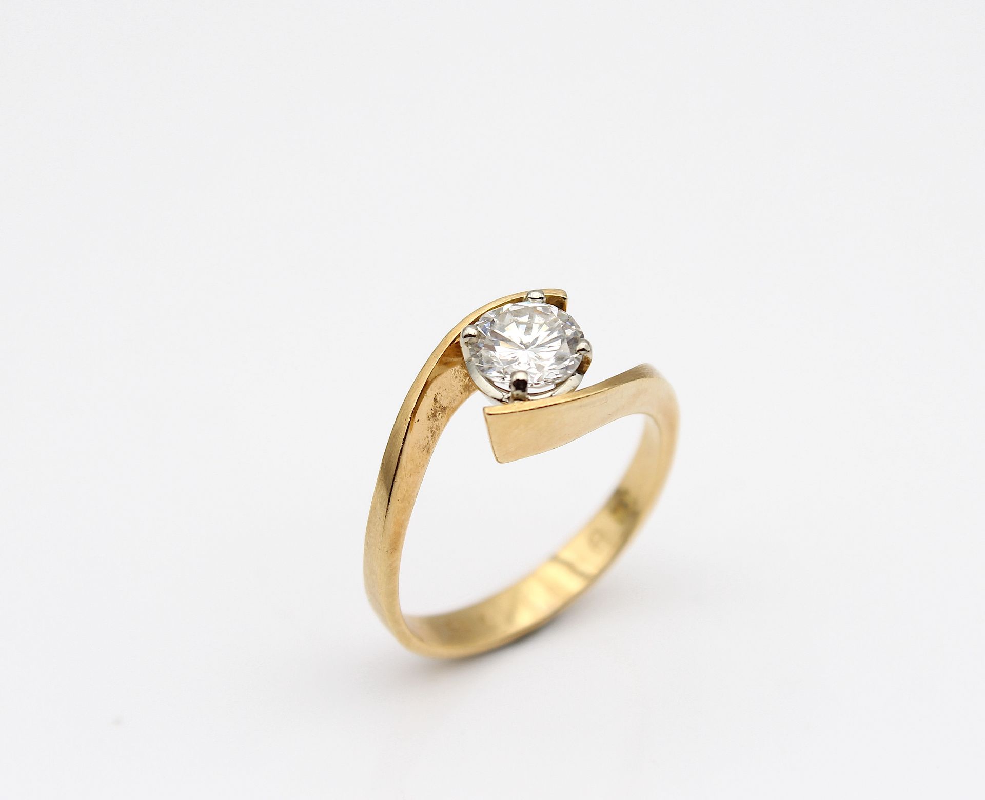 Solitaire ring with one brillant ca. 0,77 ct - Image 2 of 4
