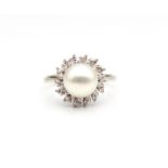 Vintage Ring mit Zuchtperle und Diamanten