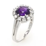 Ring mit Amethyst und Brillanten