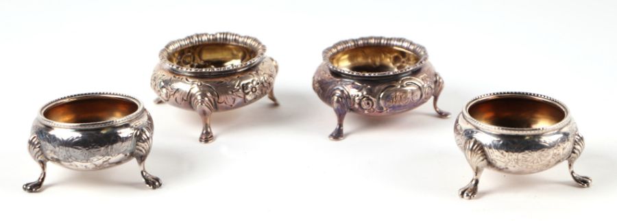 A pair of Victorian silver cauldron salts with shell capped pad feet, London 1869, 87g; together