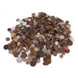 A quantity of Victorian and later coinage to include pennies.