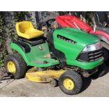 A John Deere 100 series ride on mower.Condition ReportLooks to be clean and tidy with good tyres,
