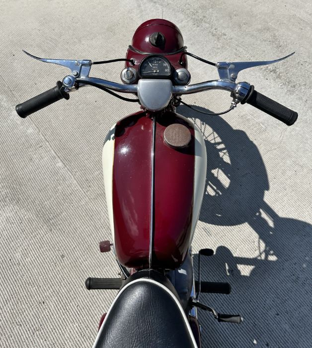 A 1958 BSA Bantam D5 175cc registration no. 815 BHW, frame no. FD52958, engine no. ED5B2387, maroon. - Image 8 of 18