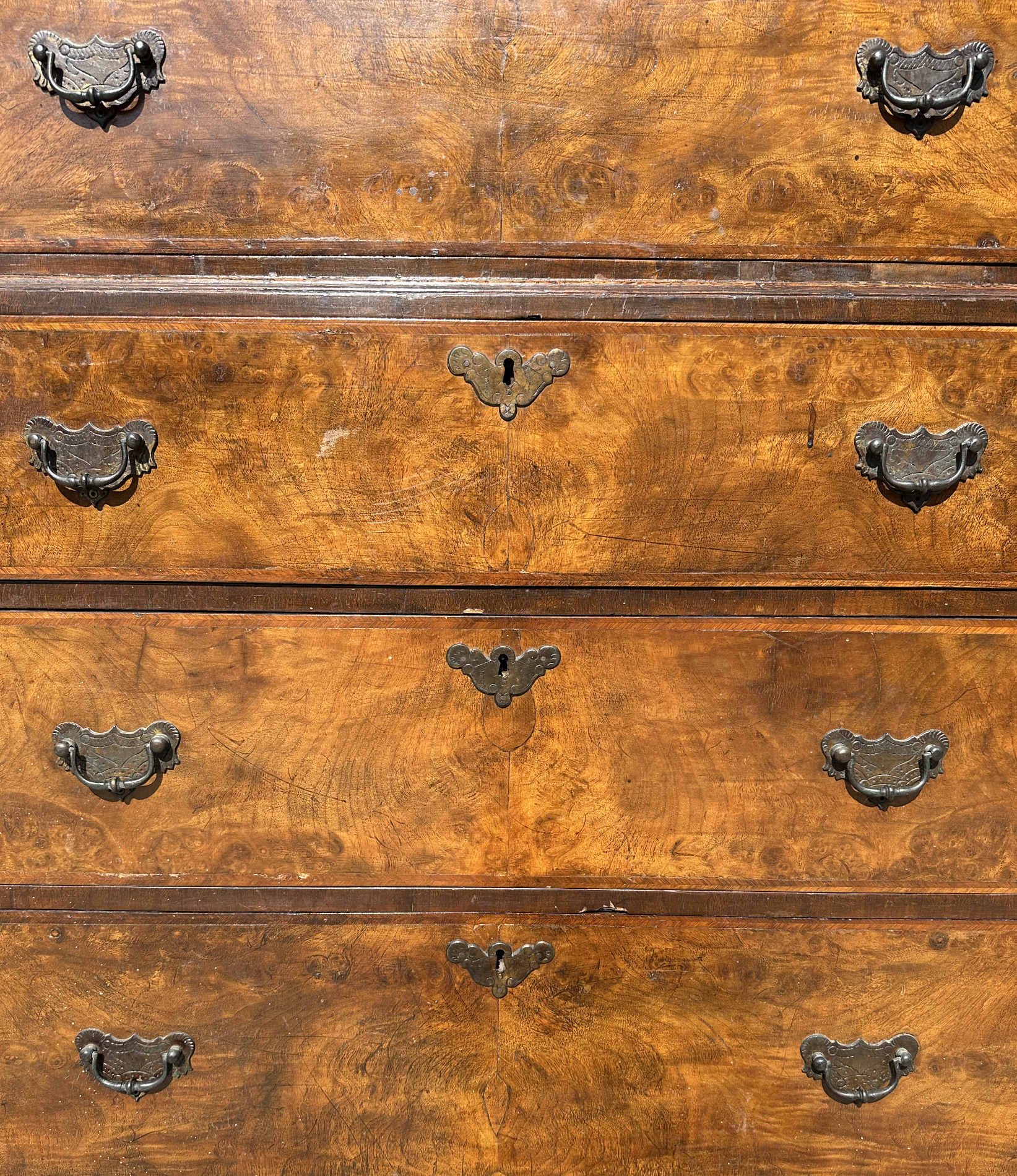 An 18th century style walnut veneered tallboy with moulded cornice above two short and six long - Image 7 of 7