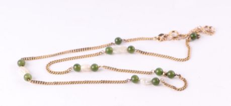A 9ct gold jade and pearl necklace, 5.1g.