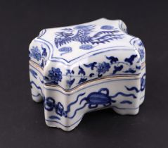 A Chinese blue & white shaped rectangular box and cover, the cover decorated with a phoenix, blue