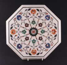 An Indian inlaid alabaster pietra dura style octagonal occasional table top, 30cms diameter.