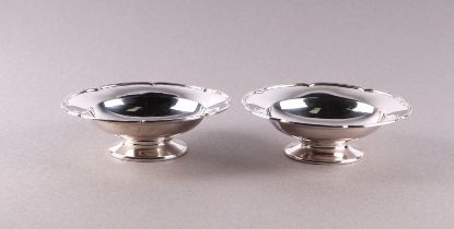 A pair of Mappin and Webb silver pedestal dishes engraved with antelopes, Sheffield 1961, 13cm