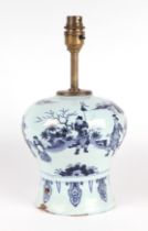 A Delft pottery chinoiserie vase converted to a table lamp, 17cm high.