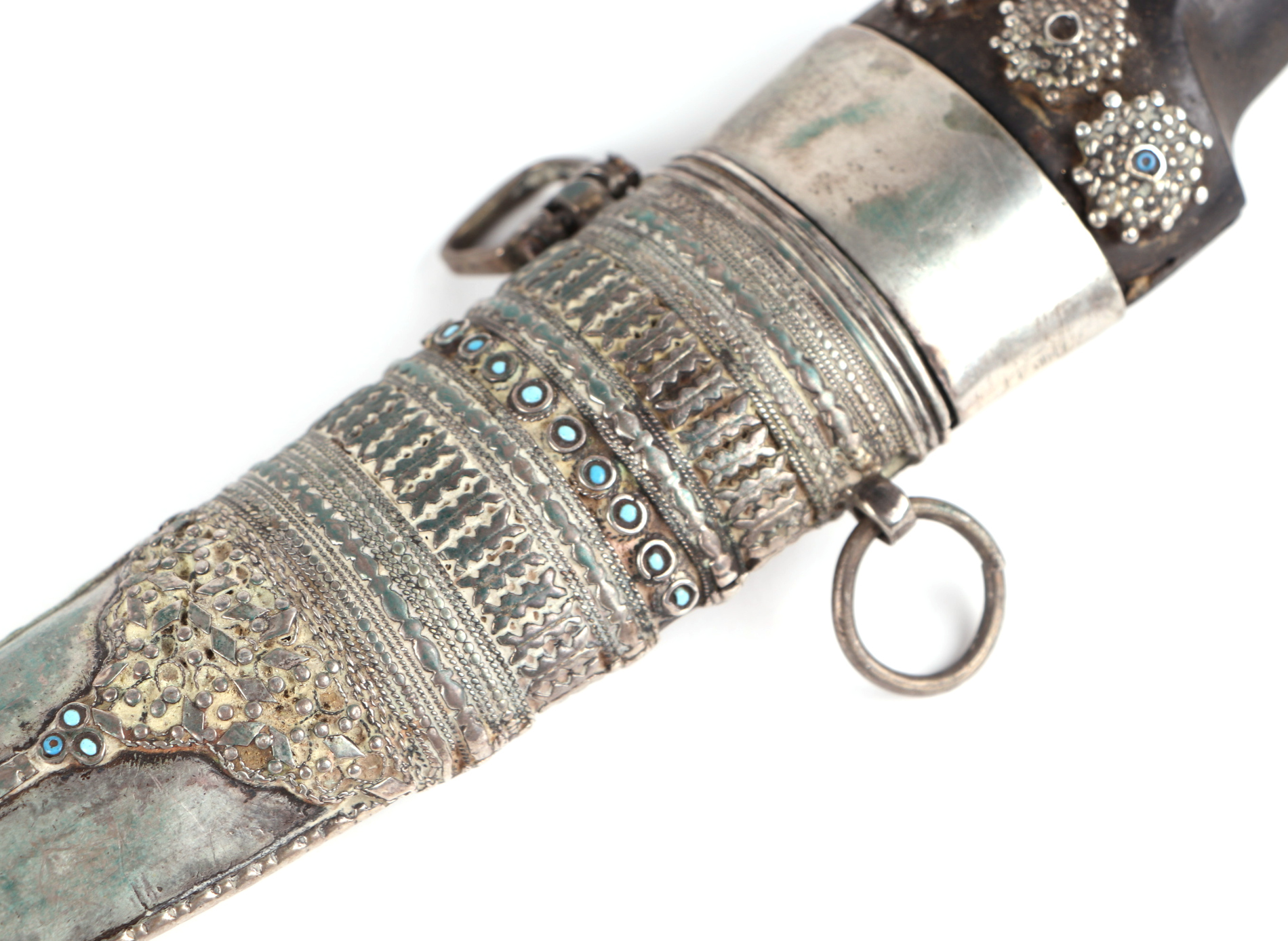 A Persian Khanjar dagger with steel double fuller curved blade, jewelled with metal scabbard and - Image 4 of 5