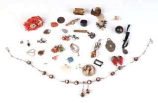 A quantity of antique jewellery to include coral earrings, a brooch, a stick pin, other brooches and