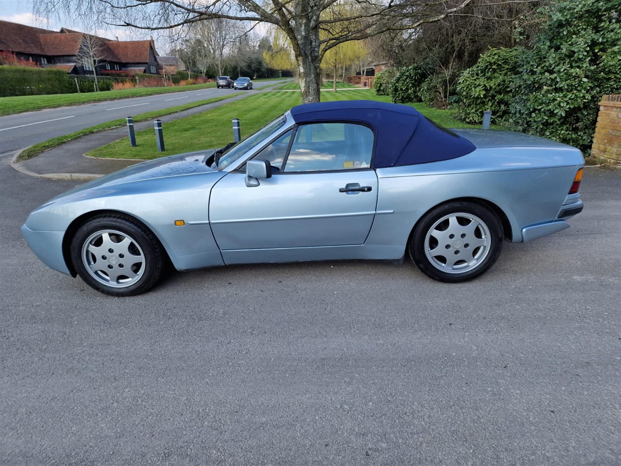 1992 Porsche 944 S2 Cabriolet - Image 4 of 10