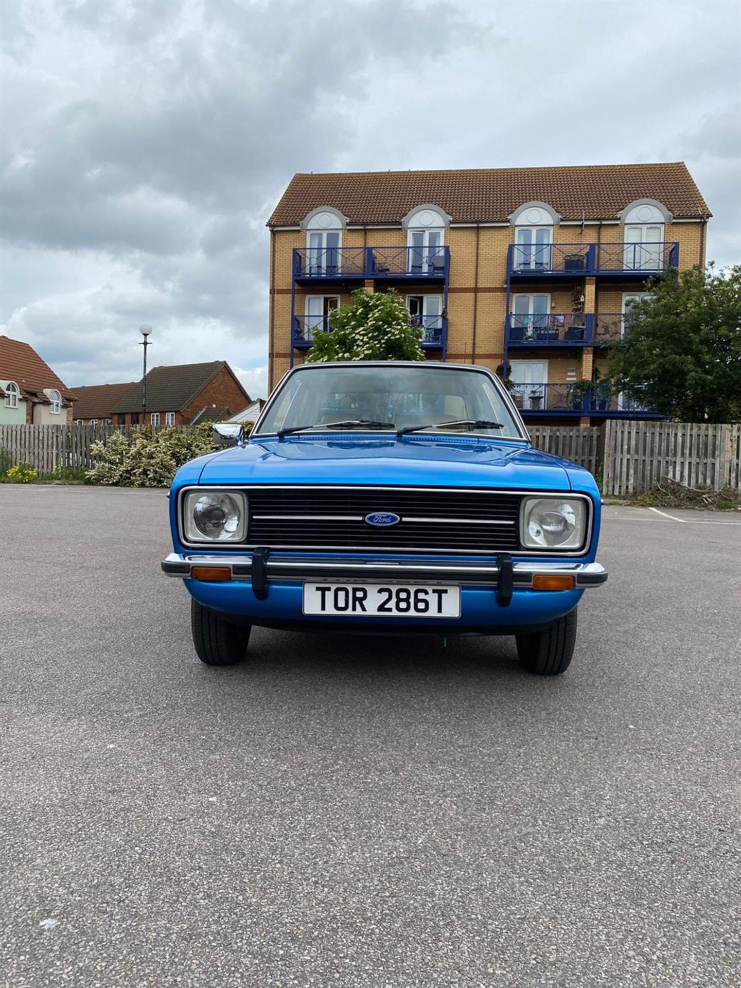 1978 Ford Escort Mk2 1.6 Ghia Auto - 9,515 miles - Image 4 of 10