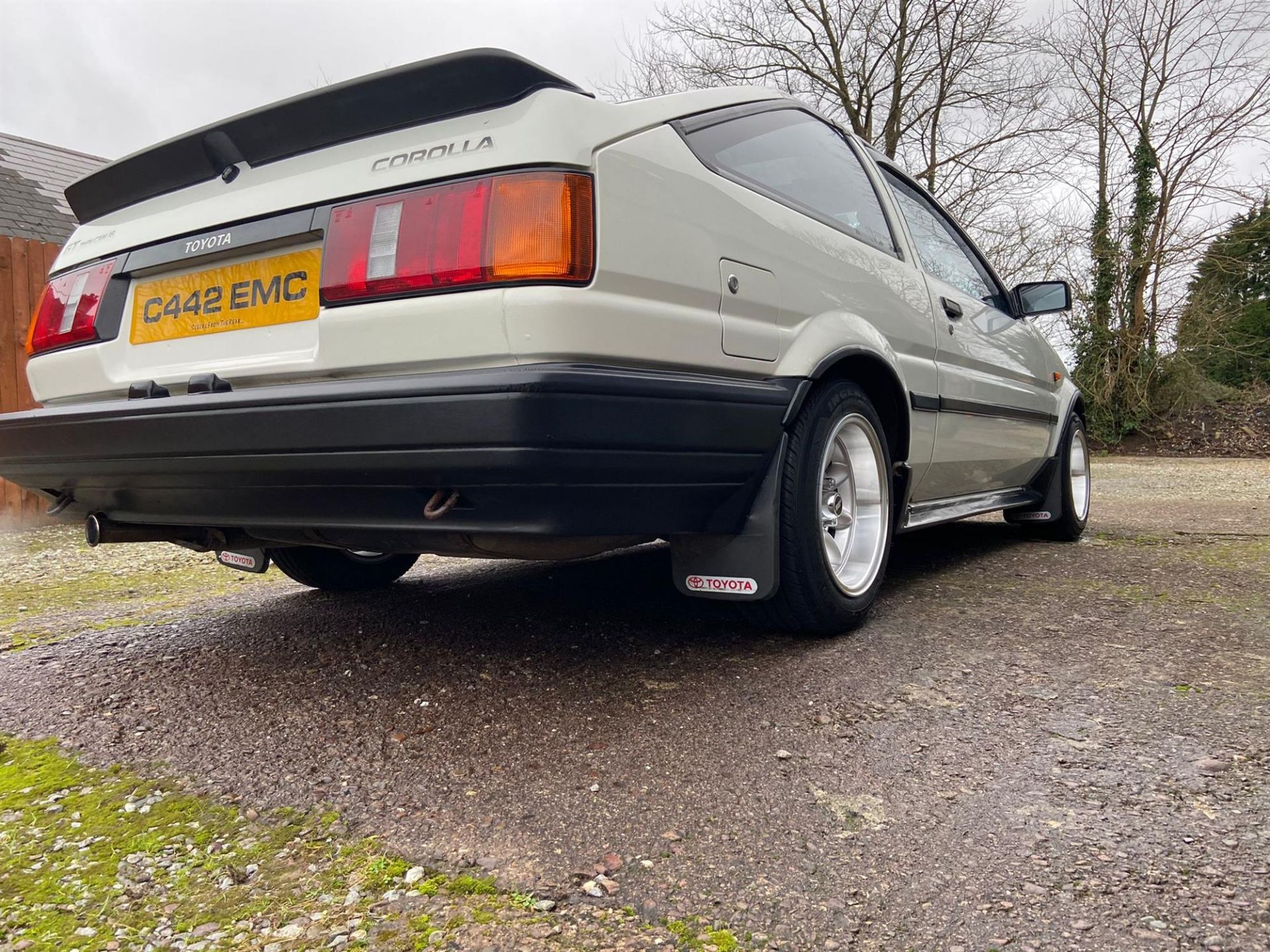 1985 Toyota Corolla GT Twin-Cam 16 (AE86) - Image 4 of 10