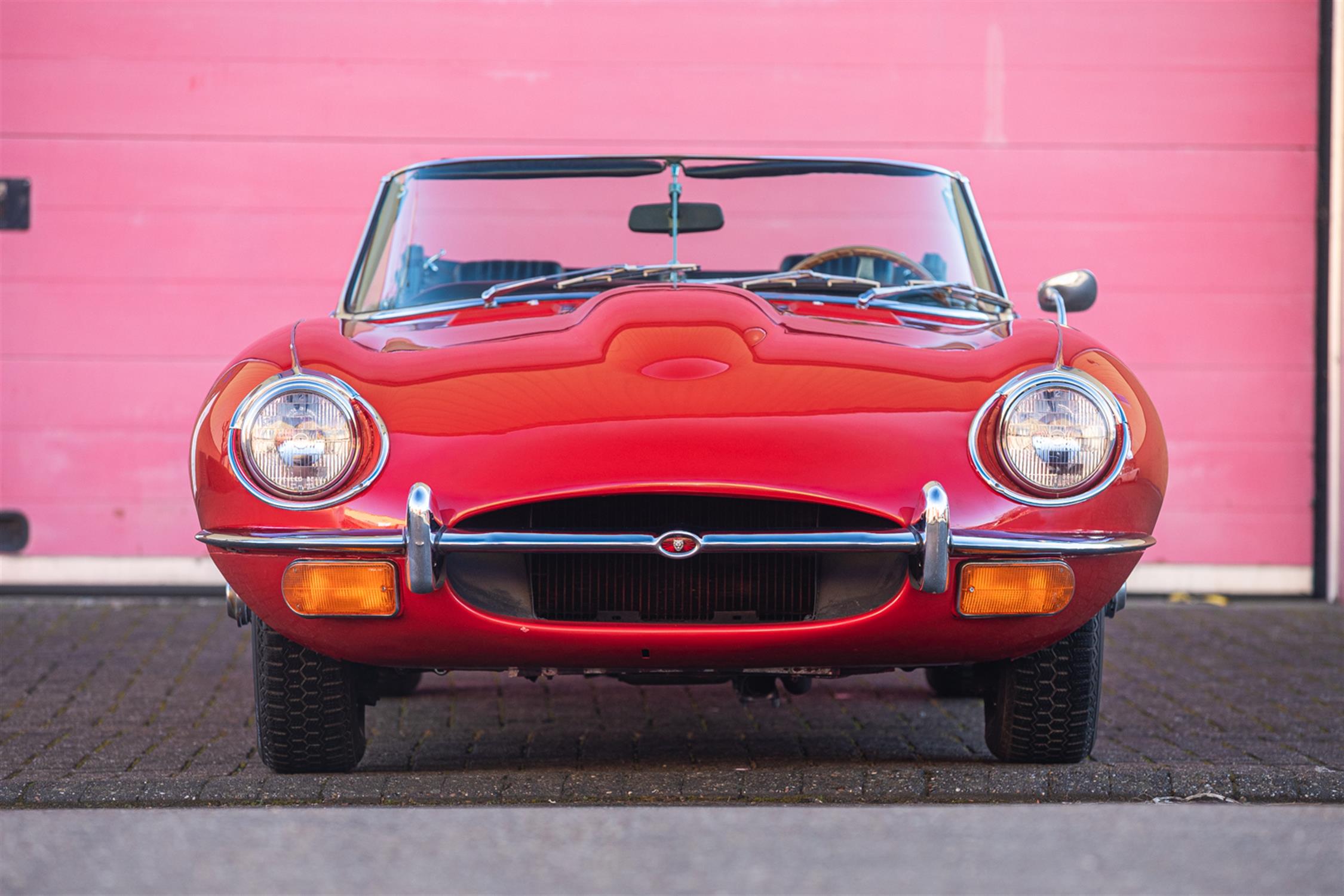 1969 Jaguar E-Type Series 2 4.2-Litre Roadster - Image 6 of 10