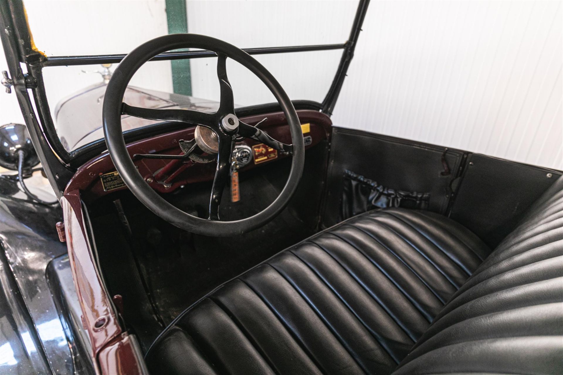 1927 Ford Model T Tourer - Image 2 of 10