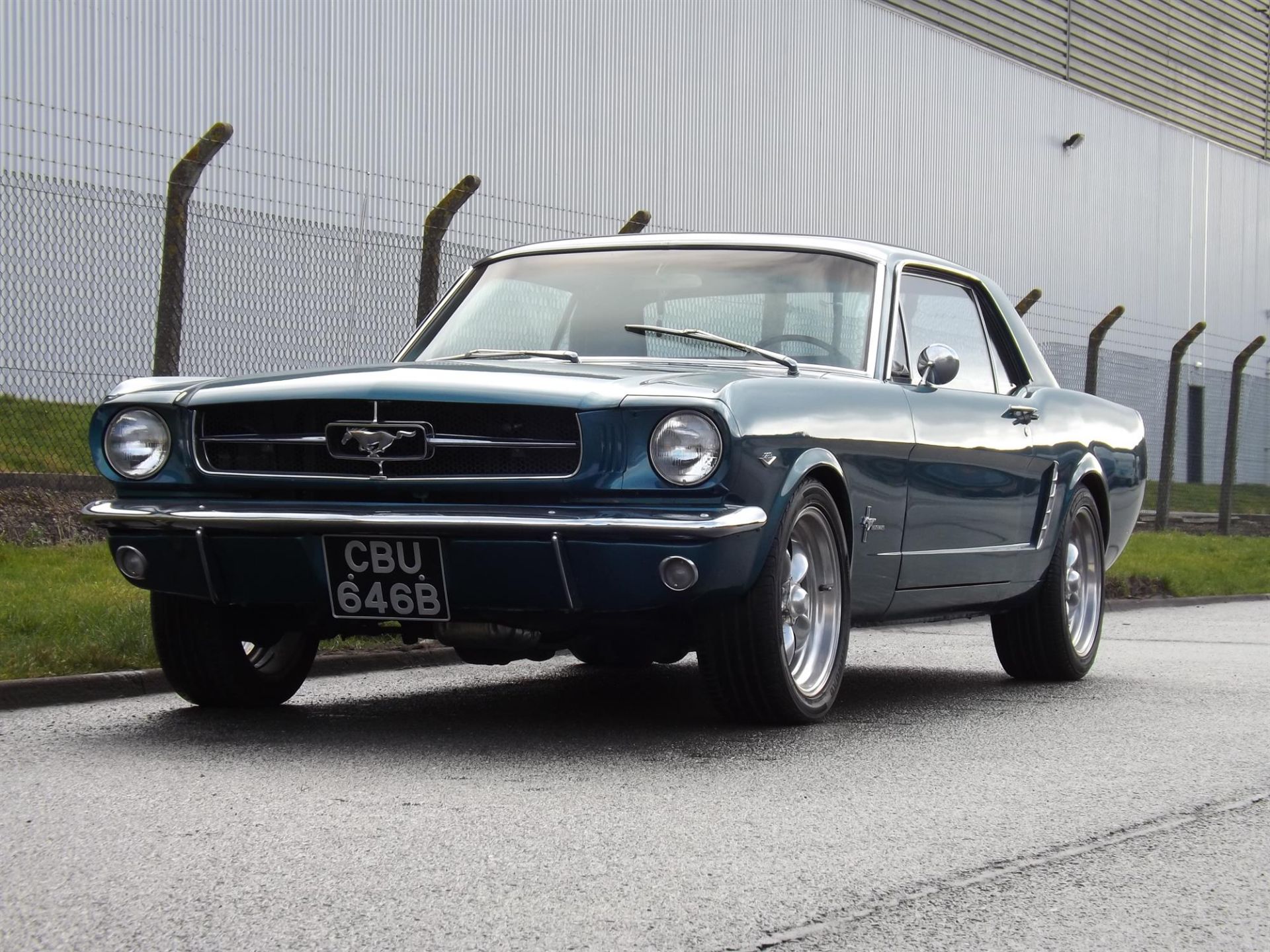 1964 Ford Mustang 289 V8 Notchback - Manual