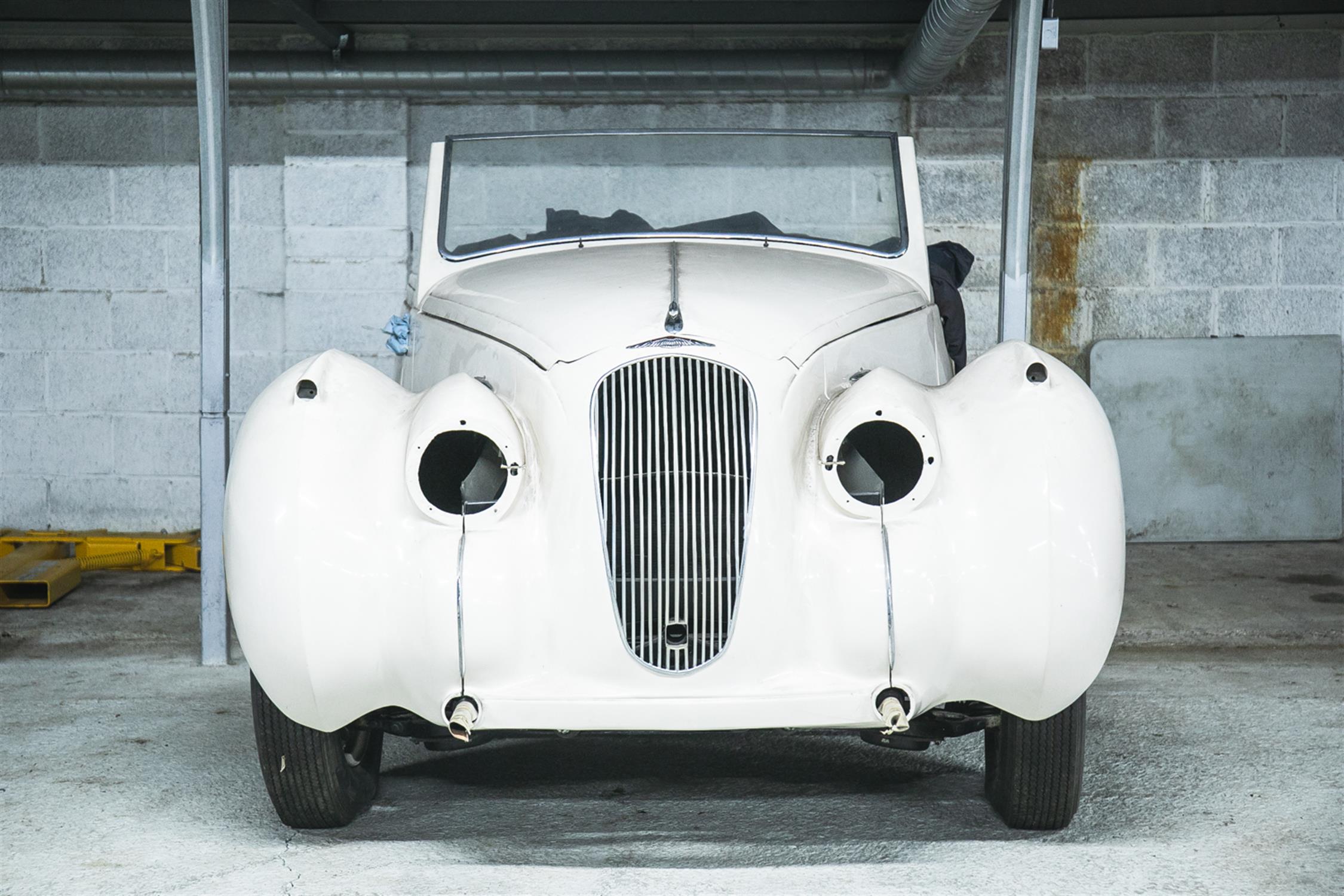 1951 Lagonda 2.6-Litre Drophead Coupé by Tickford - Image 6 of 10