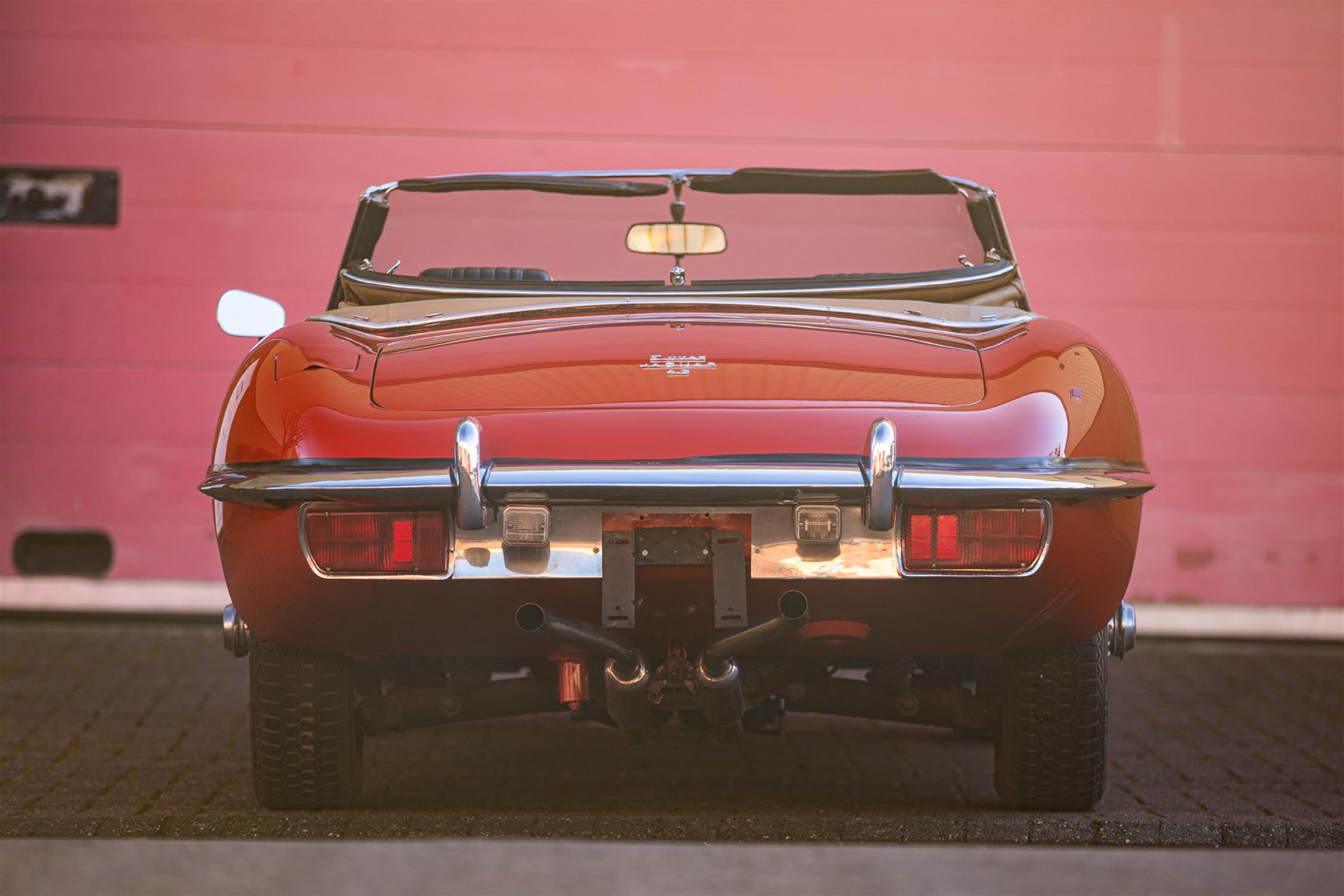 1969 Jaguar E-Type Series 2 4.2-Litre Roadster - Image 7 of 10