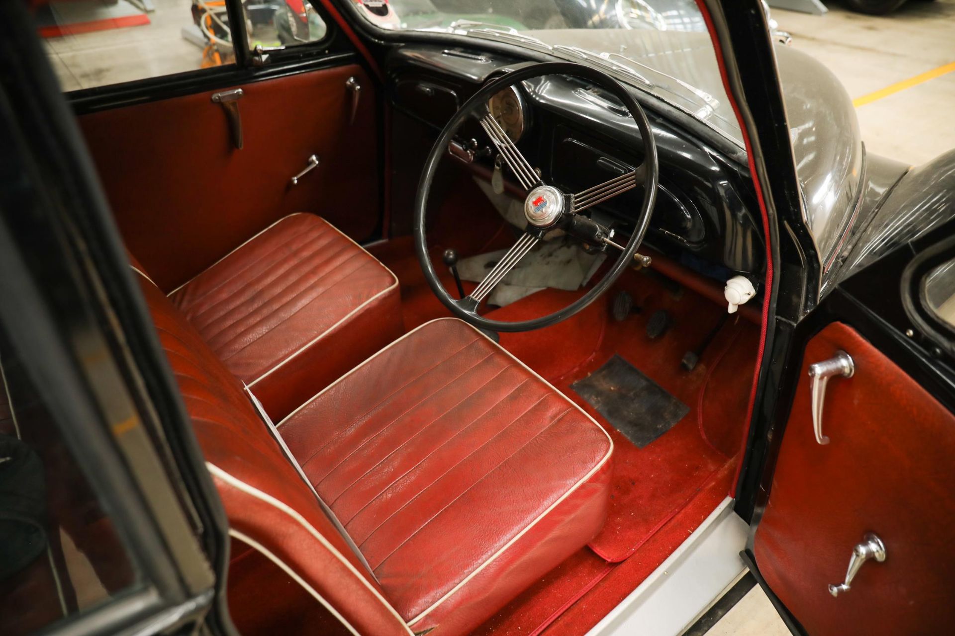 1956 Morris Minor 1000 Series 3 2-Door - Image 2 of 10