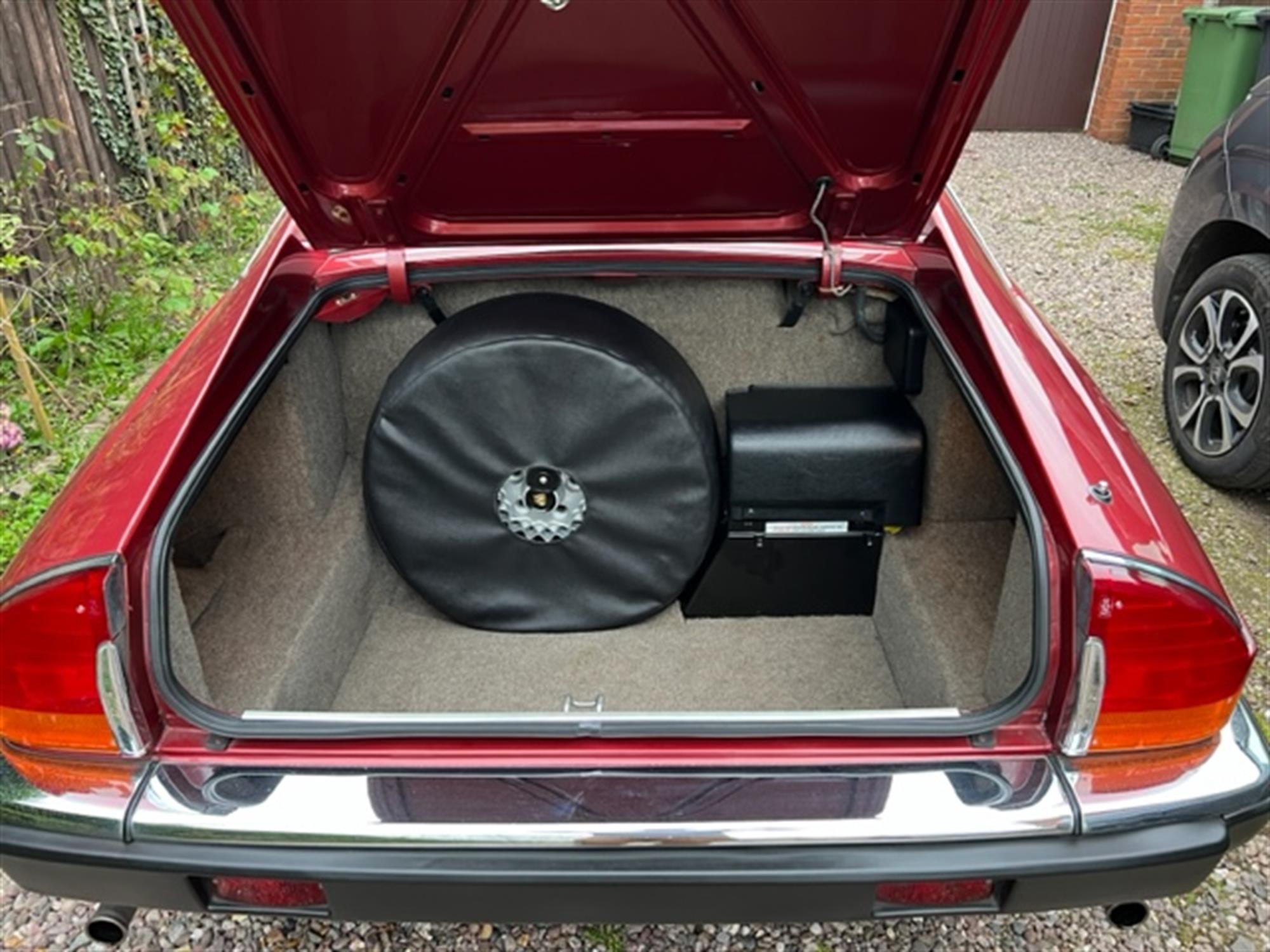 1987 Jaguar XJ-S 3.6 Automatic - Image 5 of 16