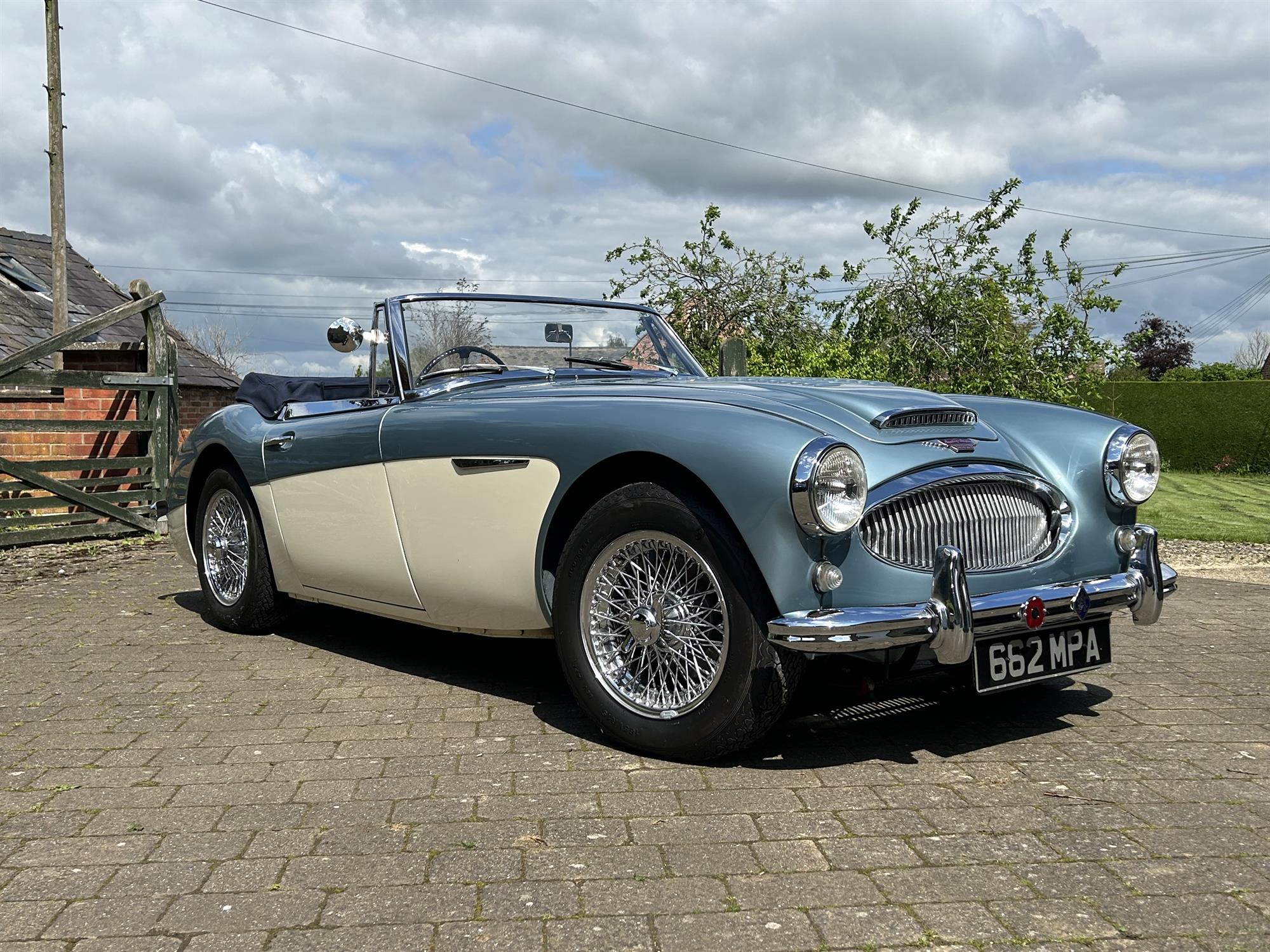 1963 Austin-Healey 3000 Mk IIA (BT7)