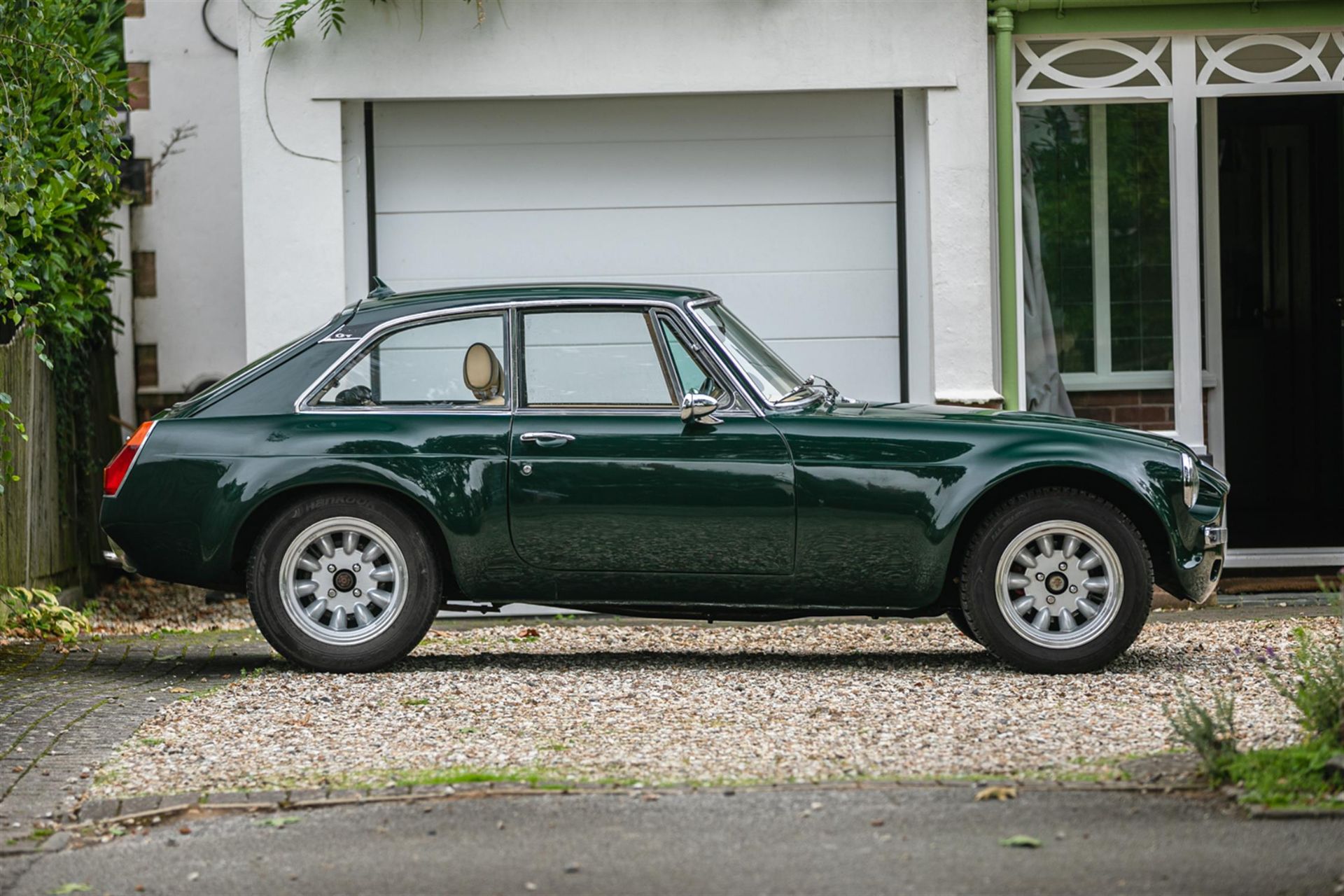 1976 MG B GT Sebring Replica - Image 7 of 10