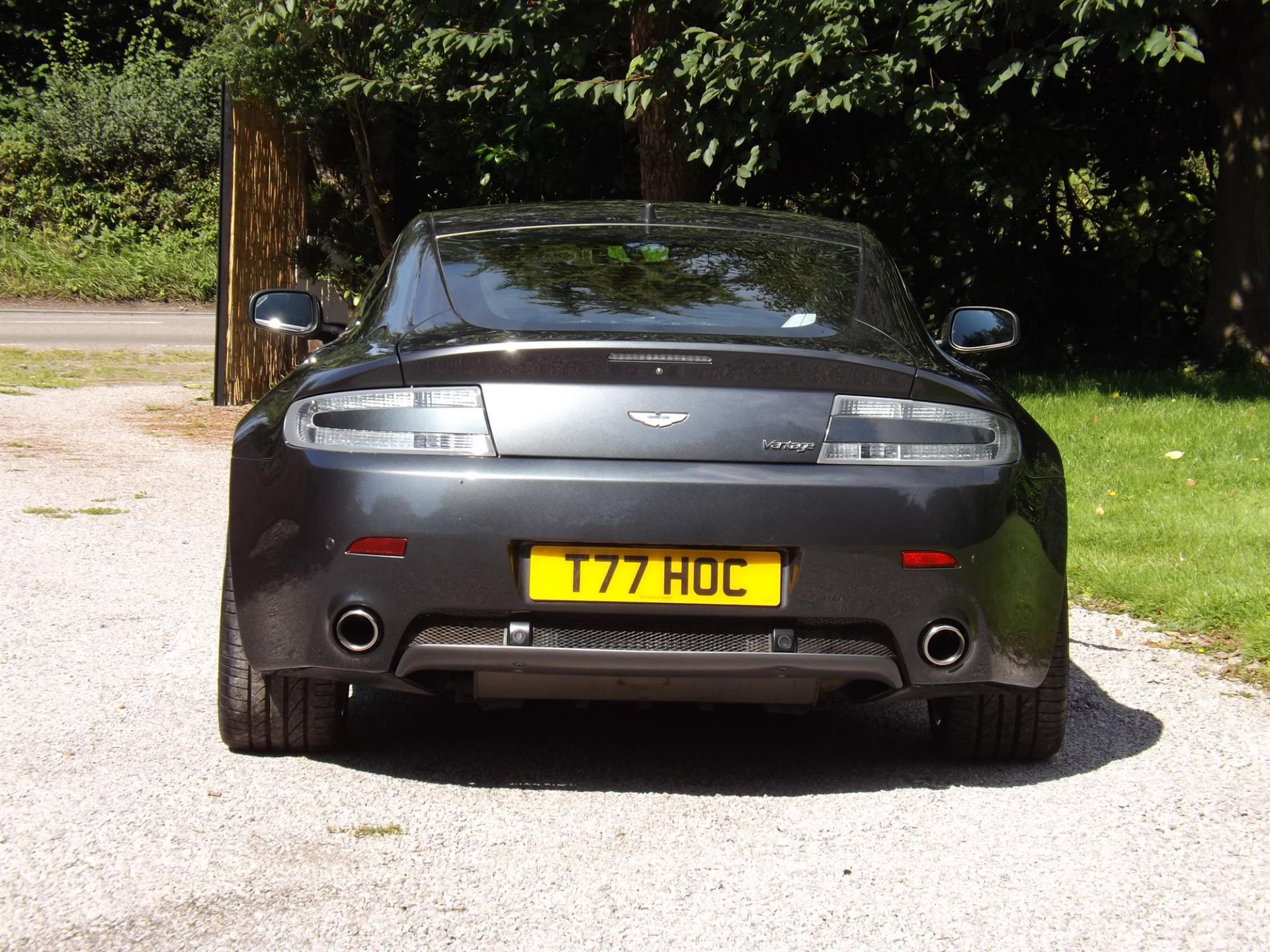 2006 Aston Martin V8 Vantage Coupé - Manual - Image 10 of 10