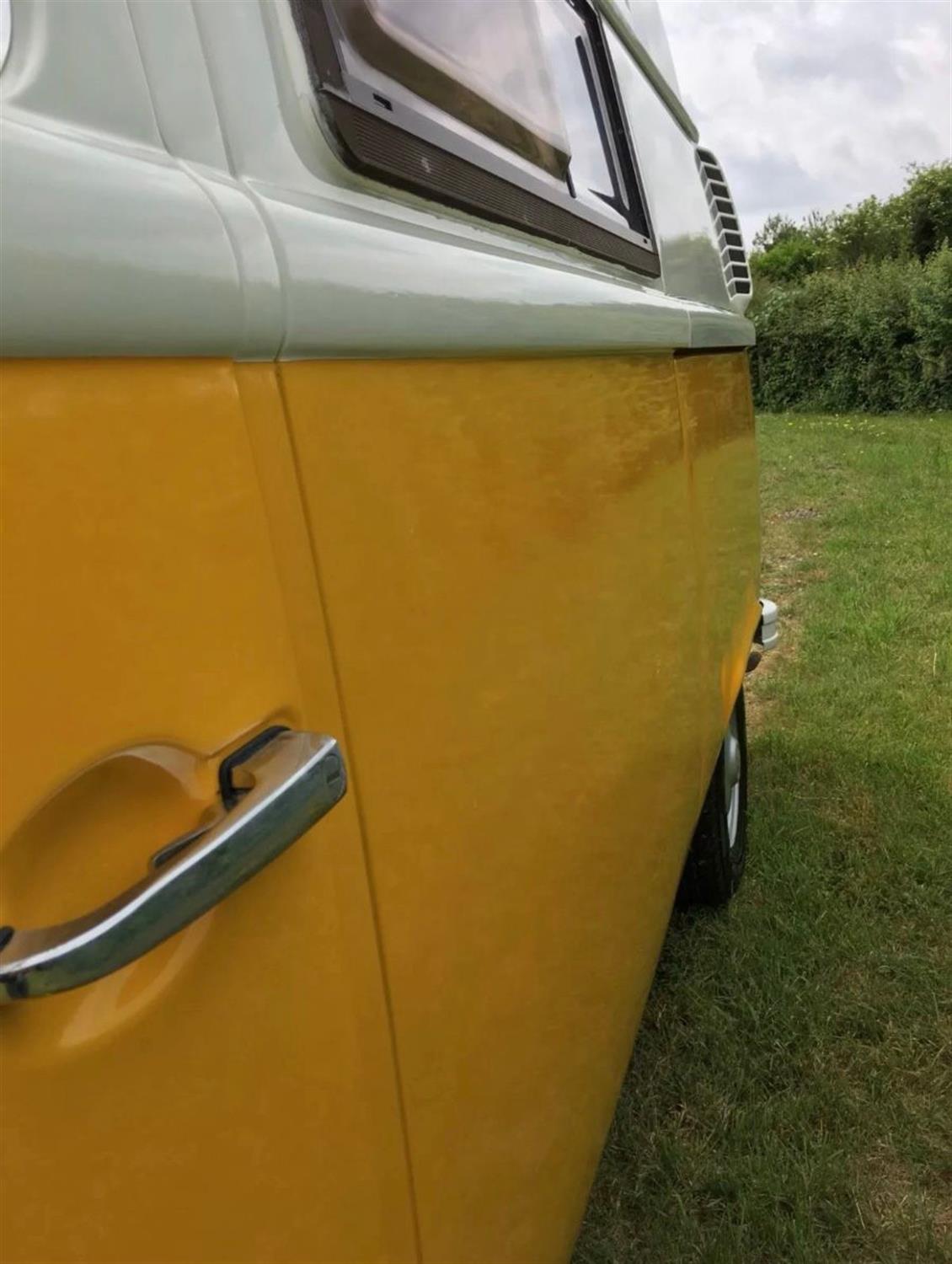 1975 Volkswagen Type 2 T2 Camper - Image 7 of 9