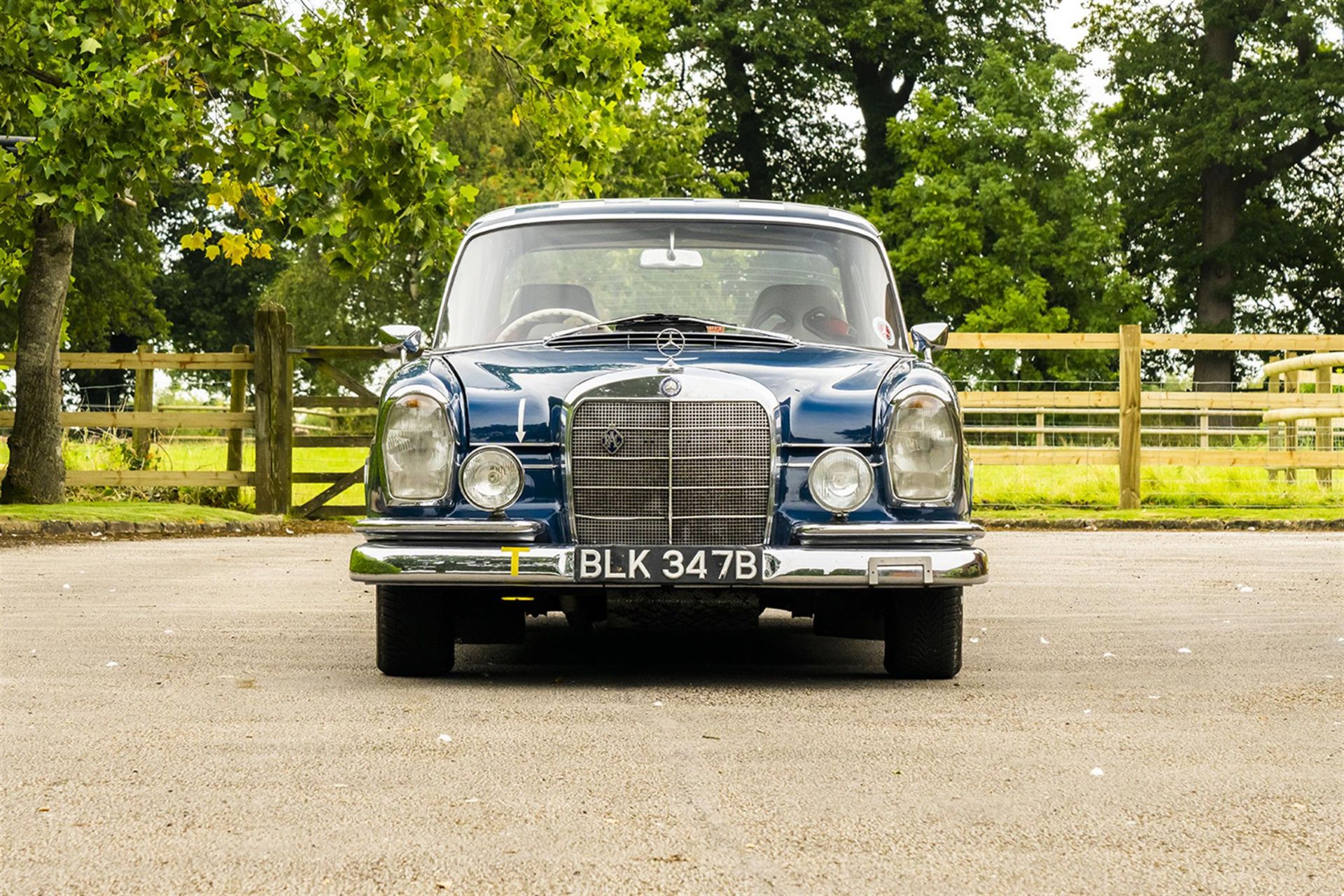 1964 Mercedes-Benz 220SE Fintail Historic Rally Car (W111) - Image 6 of 10