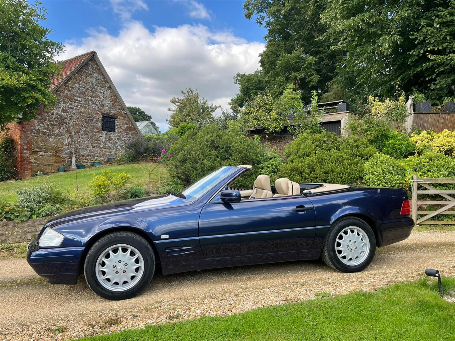 1997 Mercedes-Benz SL320 (R129) - Image 7 of 10