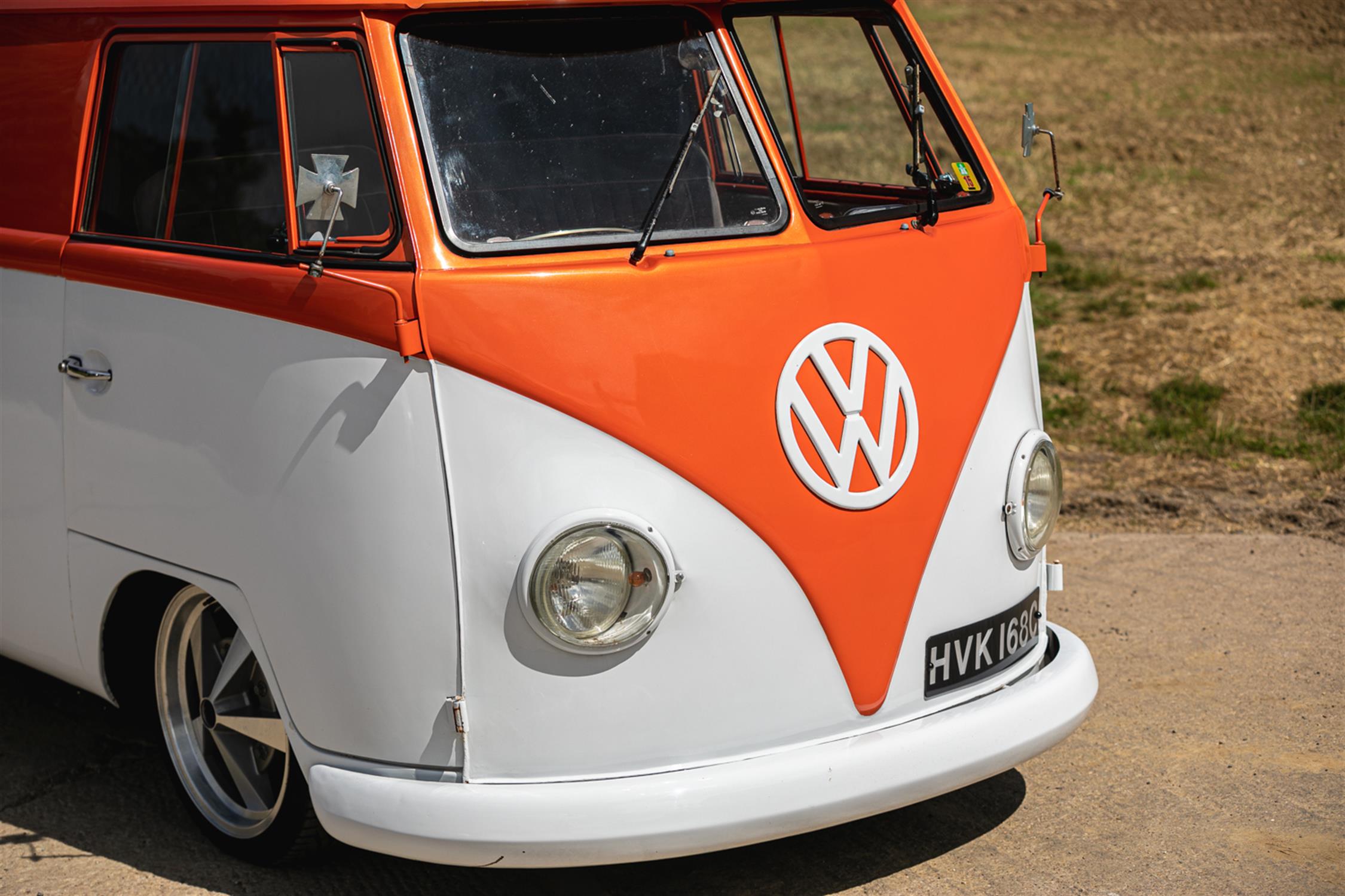 1965 Volkswagen Type 2 Split-Screen Panel Van - Image 8 of 10