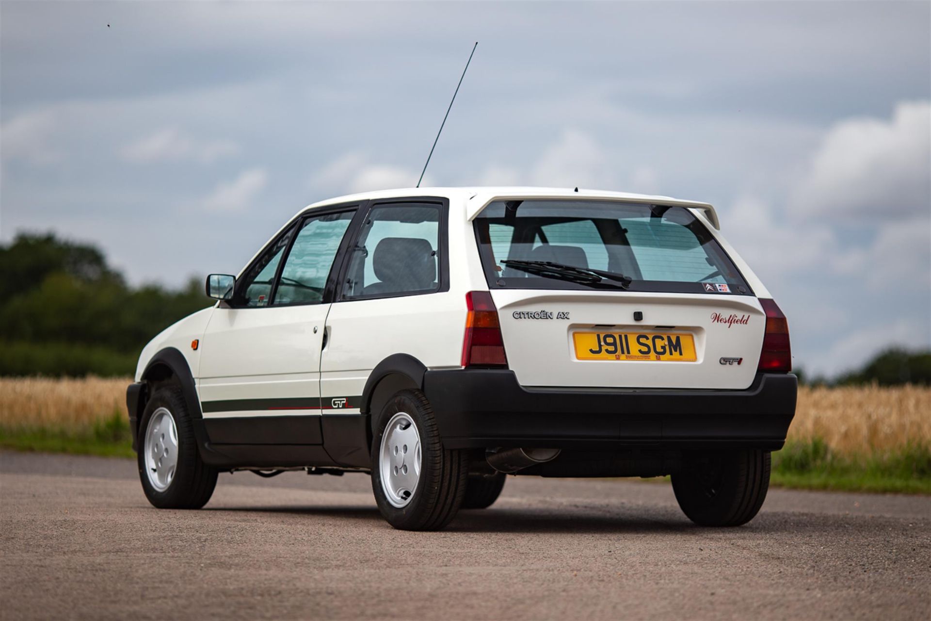 1991 Citroën AX GTi - 15,967 miles from new - Image 4 of 10