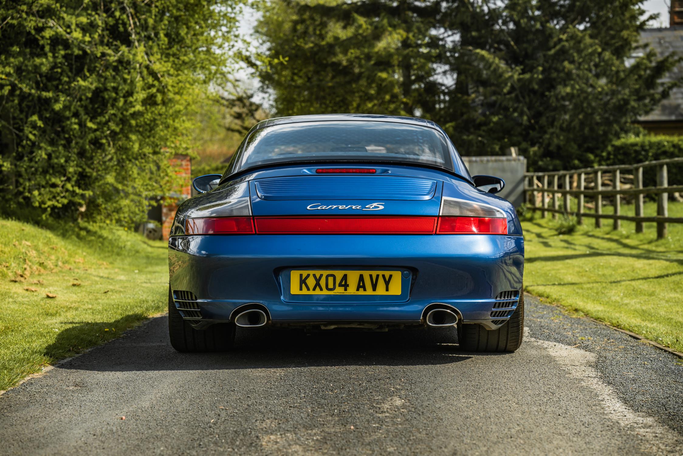 2004 Porsche 911 (996) C4S Cabriolet - Manual - Image 10 of 10