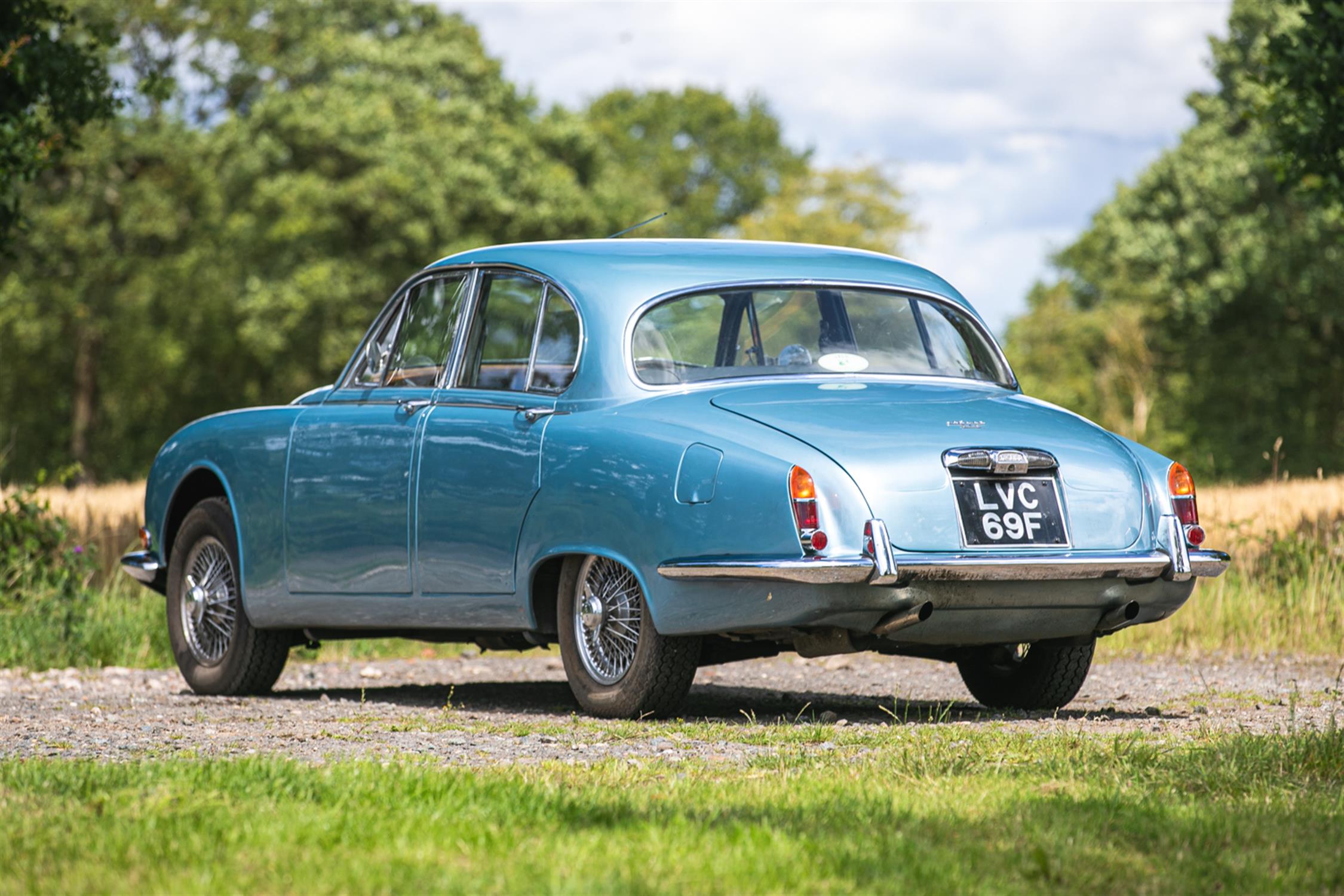 1968 Jaguar S-Type 3.8-Litre Saloon - Image 4 of 10