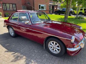 1968 MG B GT V8