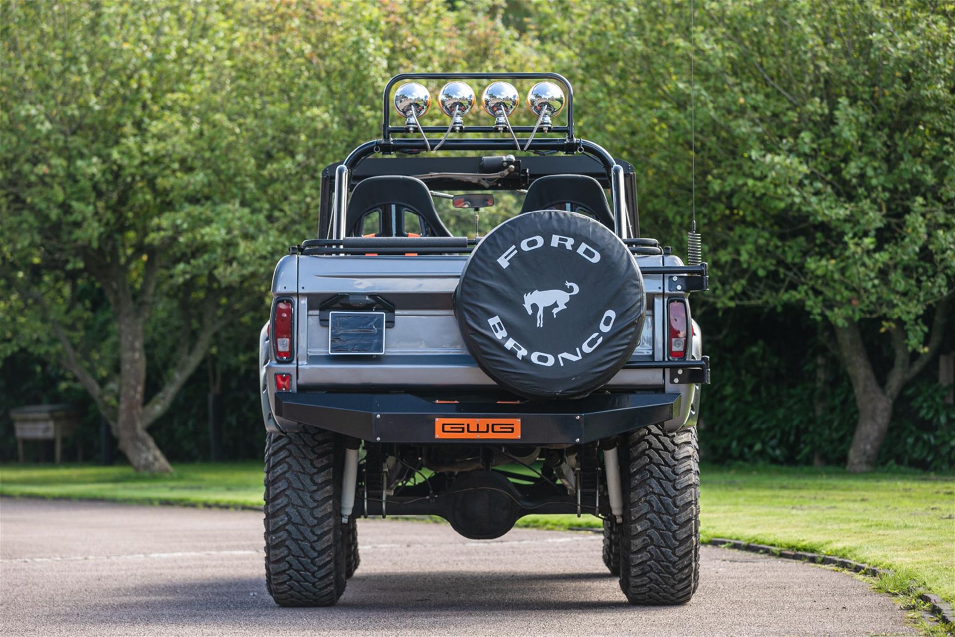 1973 Ford Bronco Custom-ex-Shane Lynch - Image 7 of 10