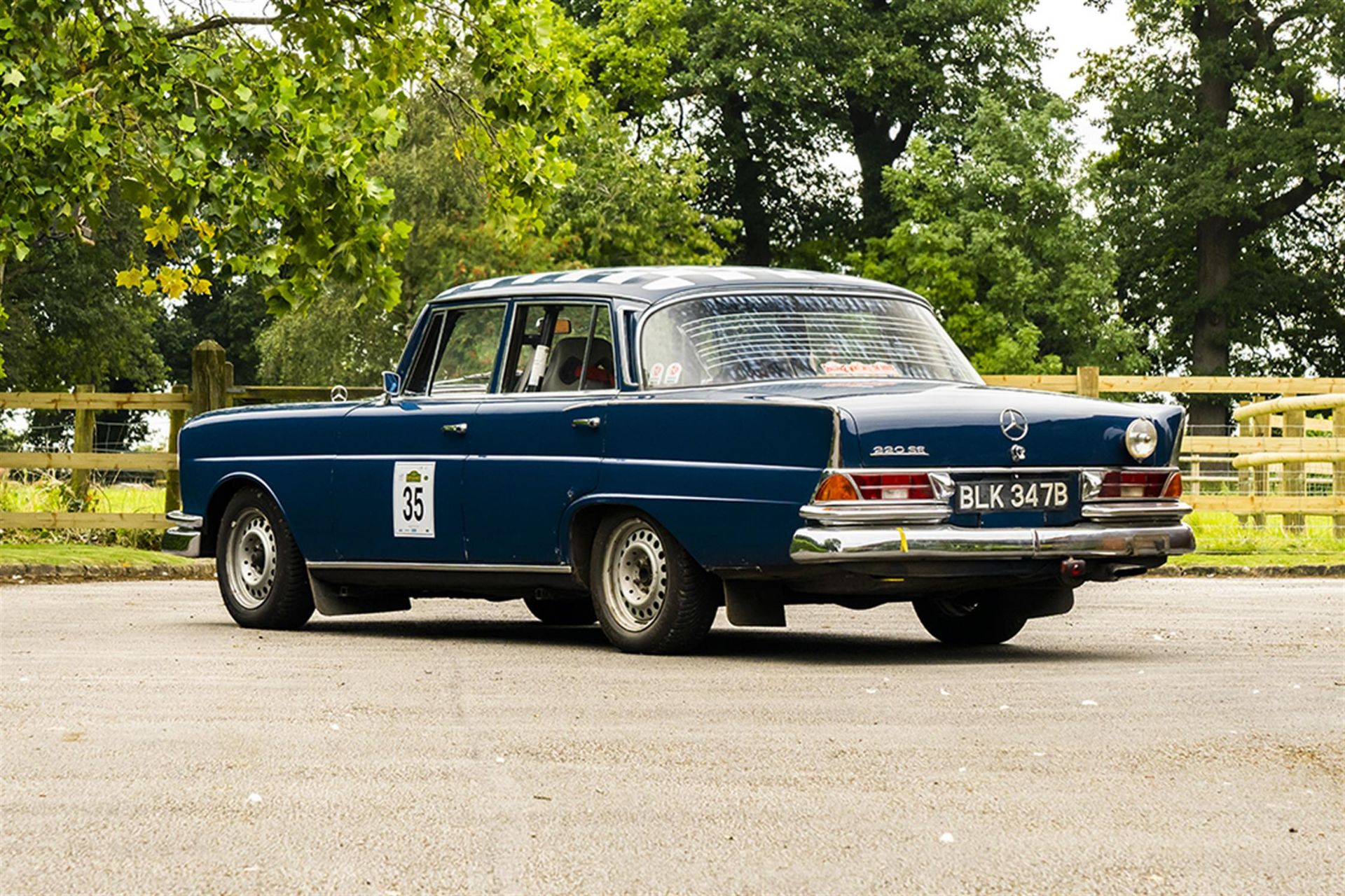 1964 Mercedes-Benz 220SE Fintail Historic Rally Car (W111) - Image 4 of 10
