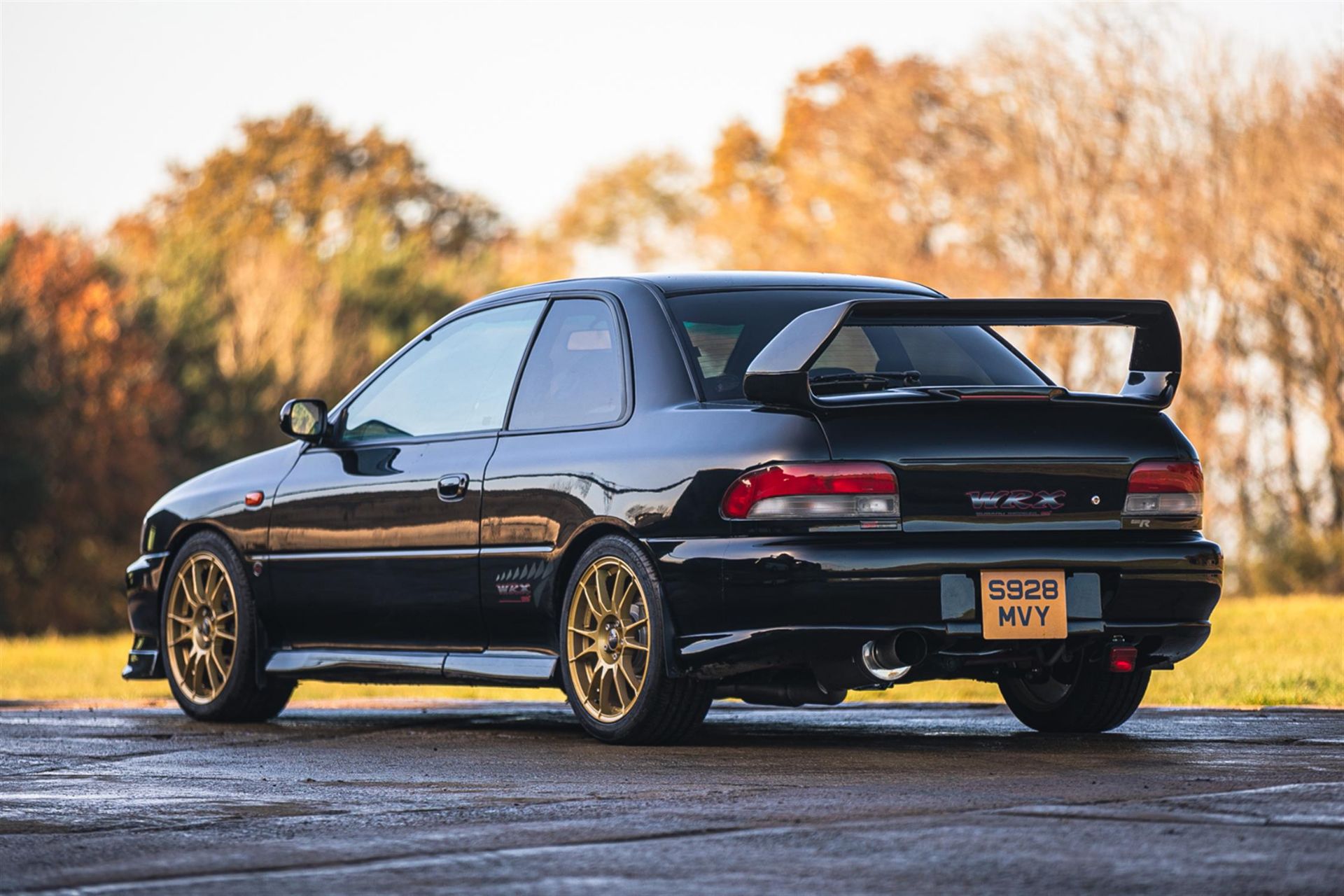 1998 Subaru Impreza WRX STi Type-R Version 4 - Image 4 of 10