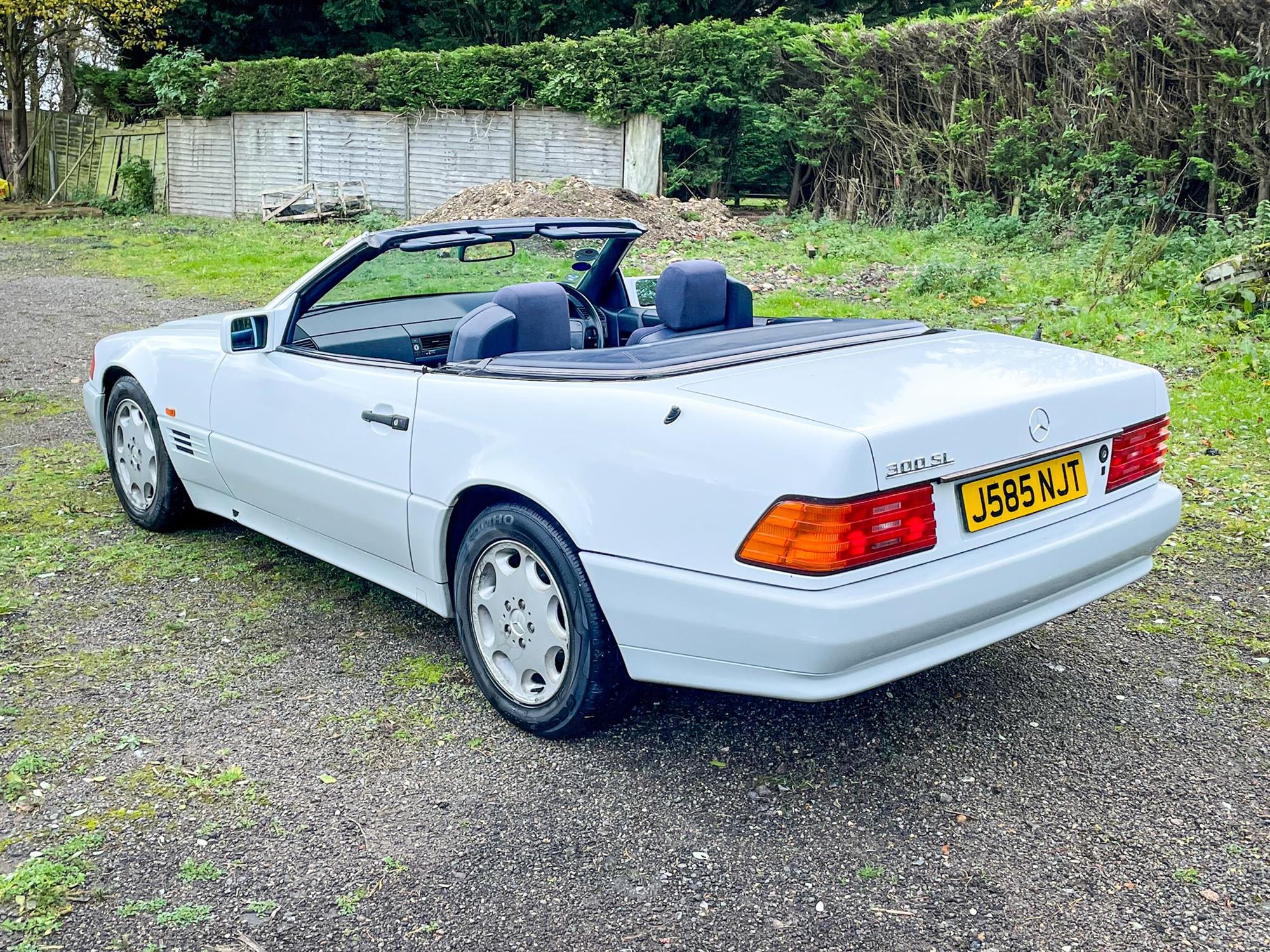 1992 Mercedes-Benz 300SL (R129) - Image 4 of 10