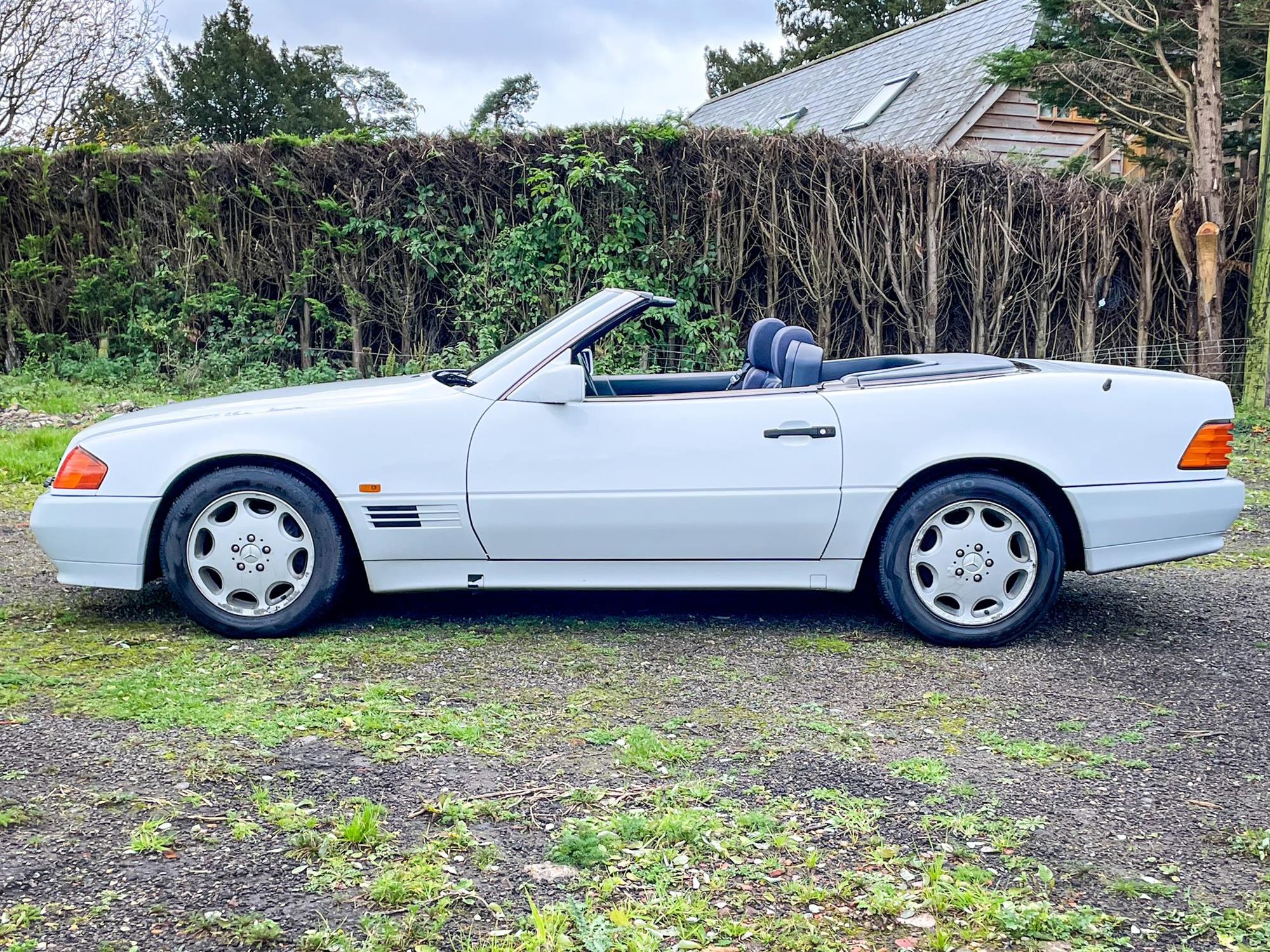 1992 Mercedes-Benz 300SL (R129) - Image 7 of 10