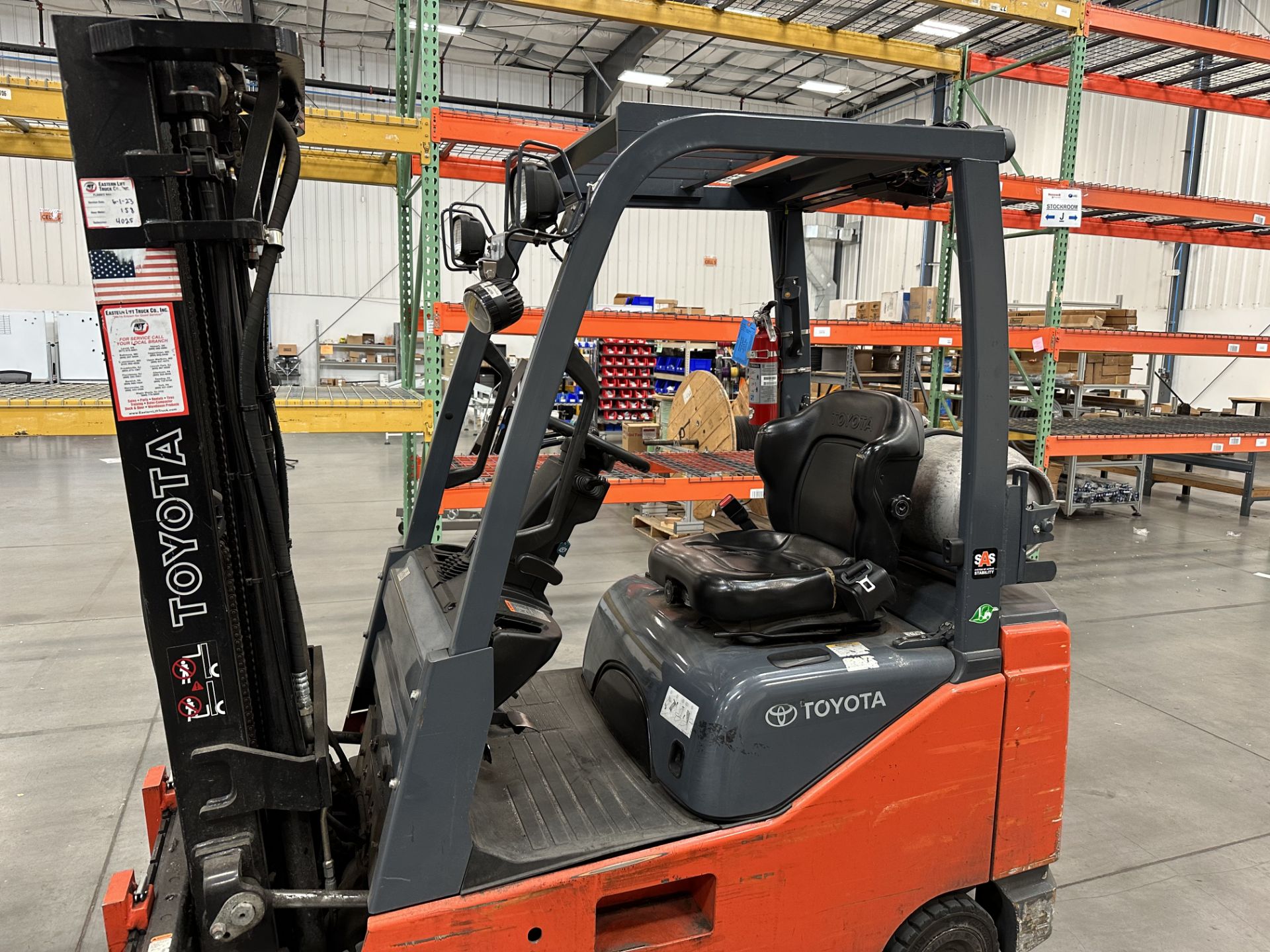 3000lb Toyota LP Forklift 8FGCU18 - Image 10 of 12