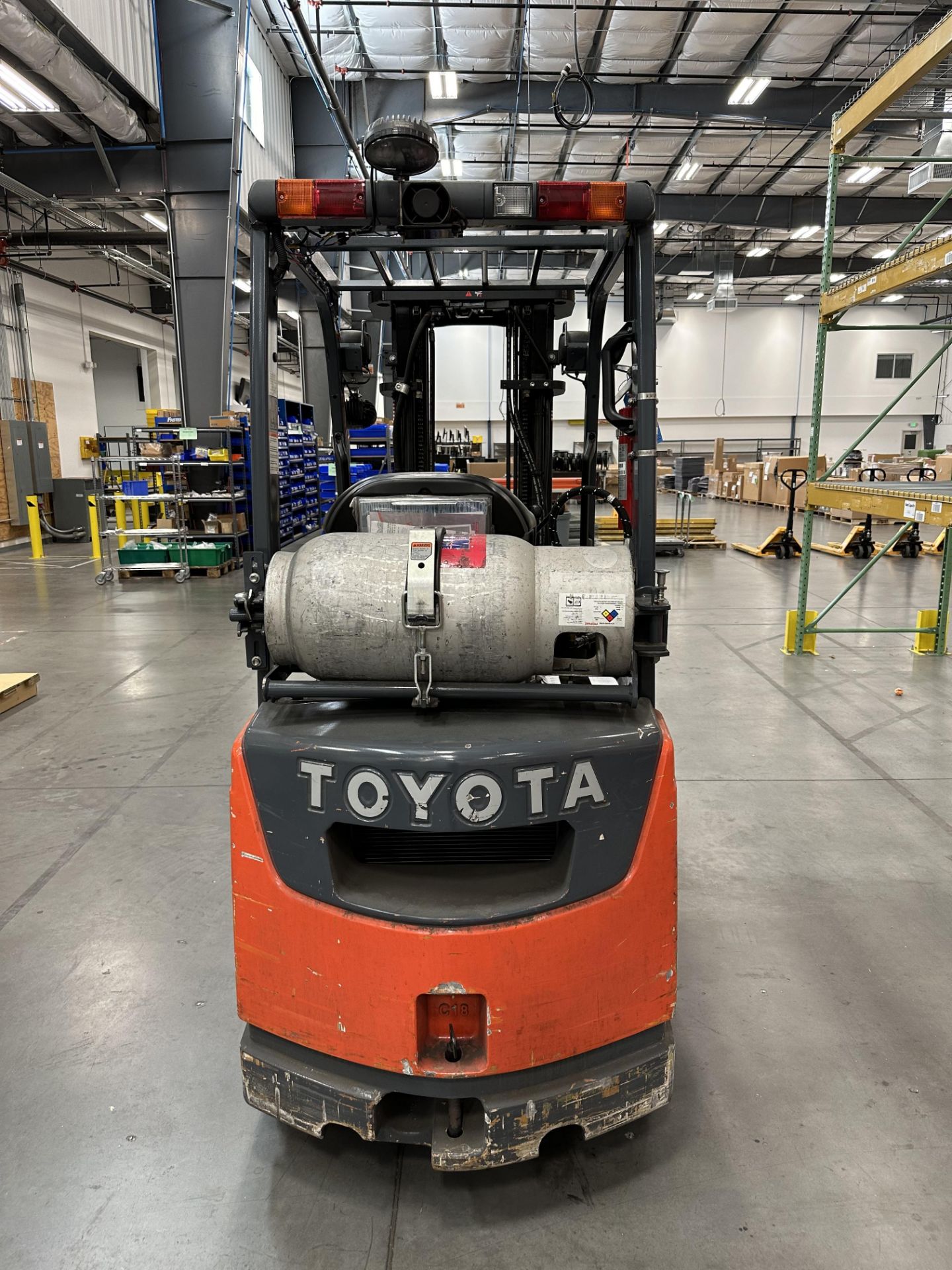 3000lb Toyota LP Forklift 8FGCU18 - Image 3 of 12