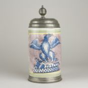 Walzenkrug Fayence bekrönter Adler um 1785 Berlin M.