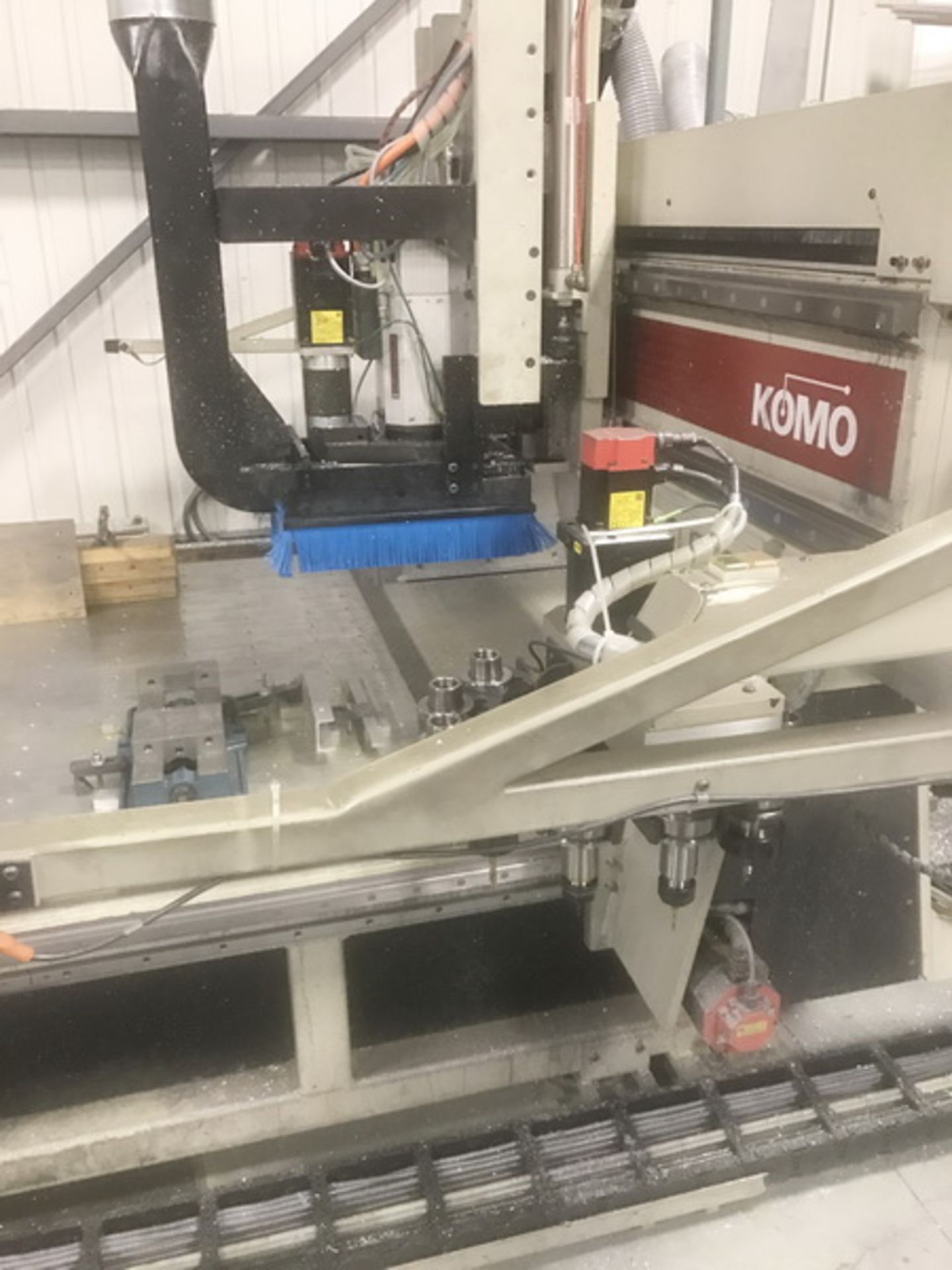 2015 Komo Solution XL-524 CNC Router, 5' X 24' Table, 24000 RPM, Liquid Cooled Spindle, - Image 3 of 5