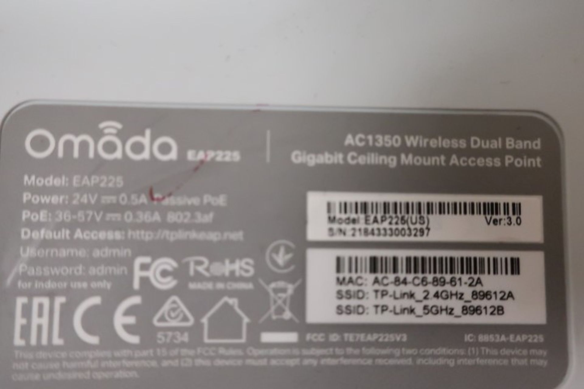 OMADA TPLINK EAP225, AC1350 WIRELESS ACCESS POINT - Image 3 of 3