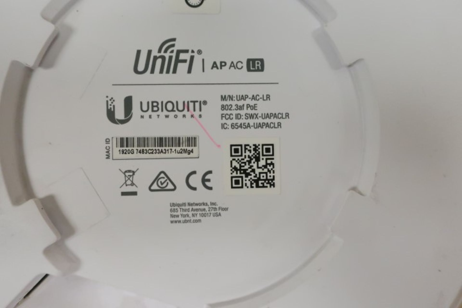 UBIQUINTI UNIFI AP AC LR WIRELESS ACCESS POINT - Image 3 of 3