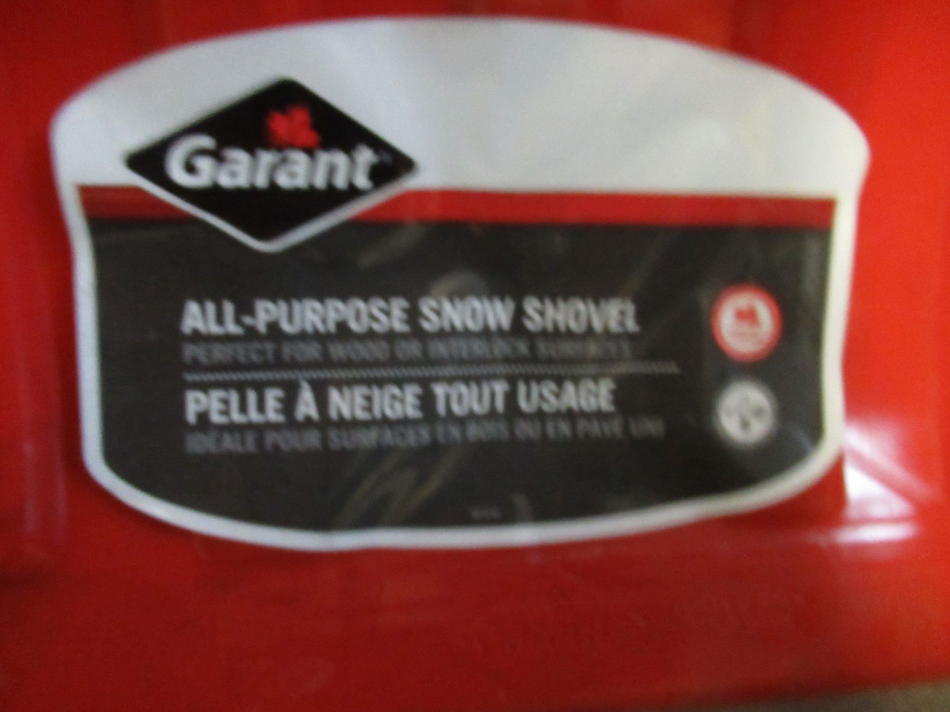 PELLE À NEIGE GARANT 26" (NEUVE) - Image 2 of 2