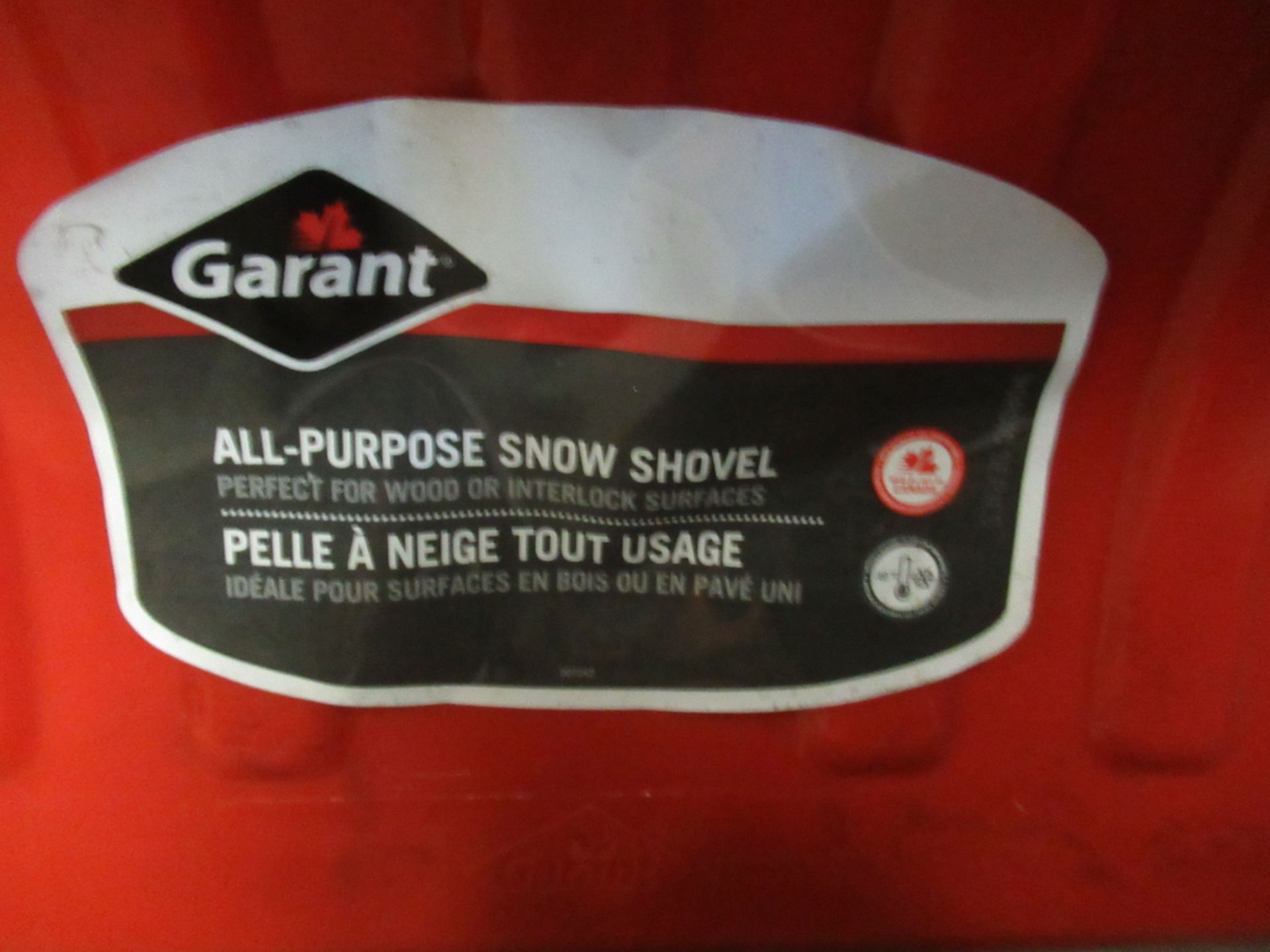 PELLE À NEIGE GARANT 26" (NEUVE) - Image 2 of 2