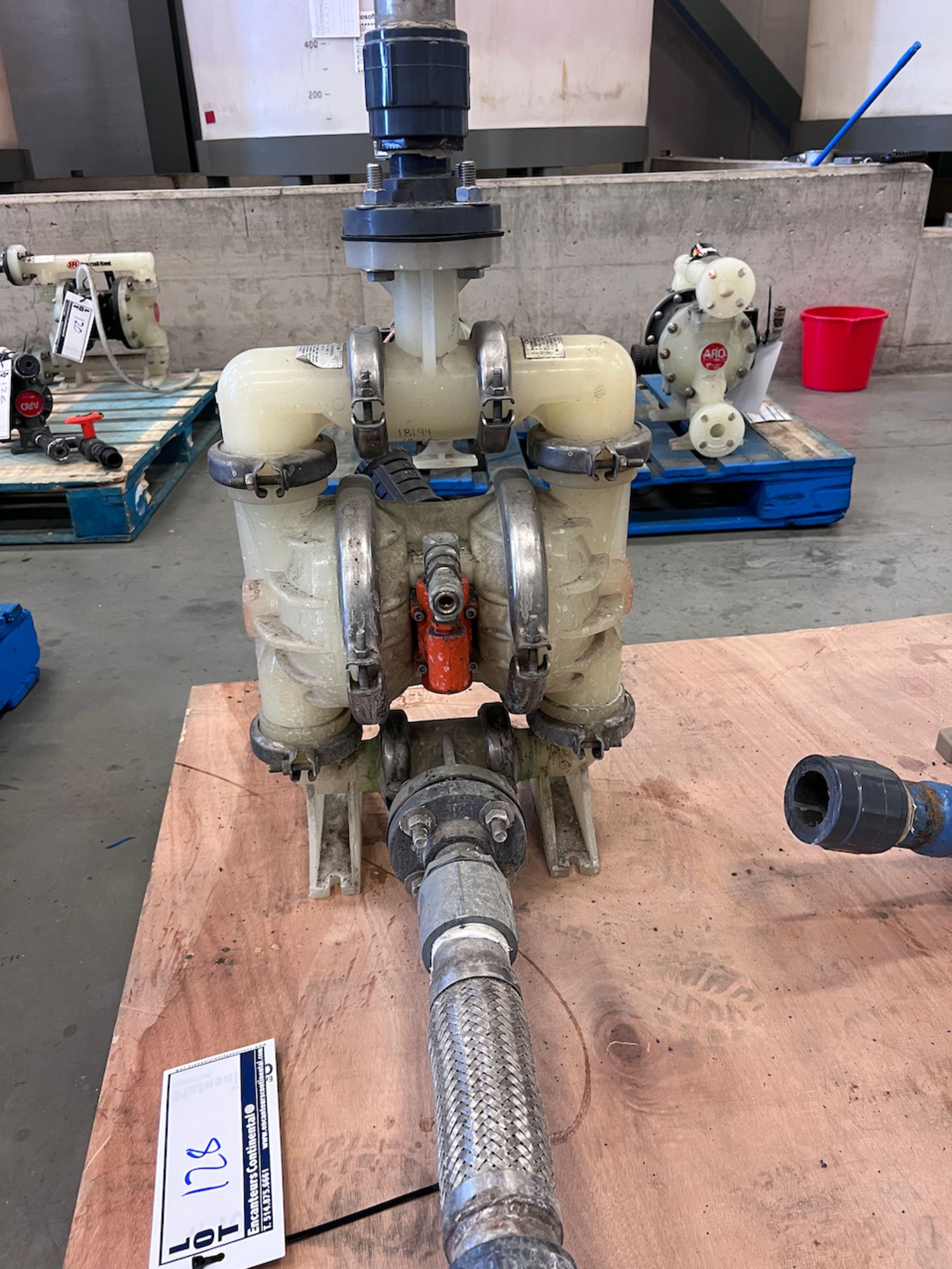 WILDEN M4/PT/TF/TF/PT DIAPHRAGM PUMP, 120 PSI, 8.3 BAR - Image 3 of 4